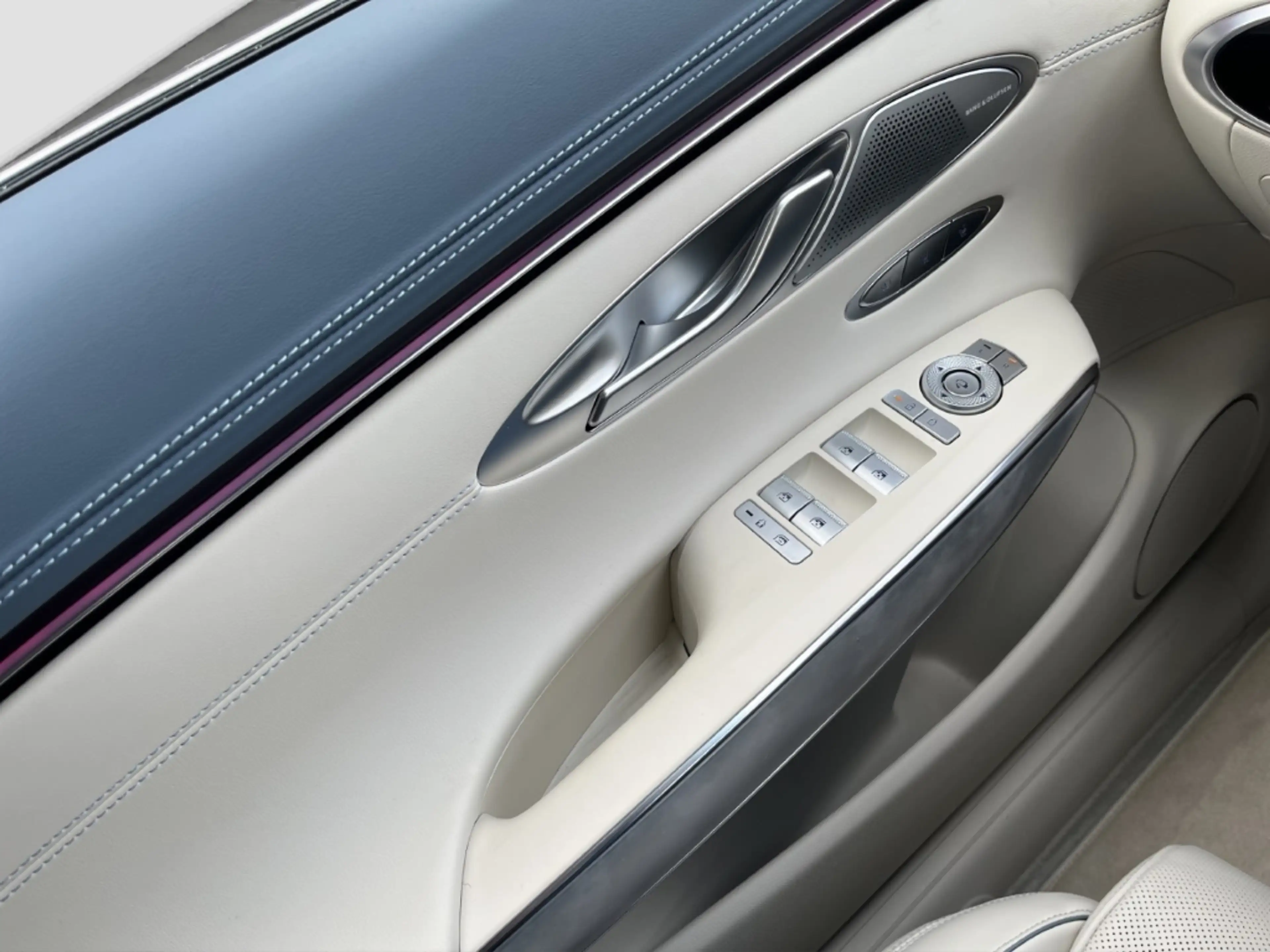 Genesis GV70 SPORT 84kwh *LEDER*PANORAMA*LED*CAM*CARPLAY* — photo 13