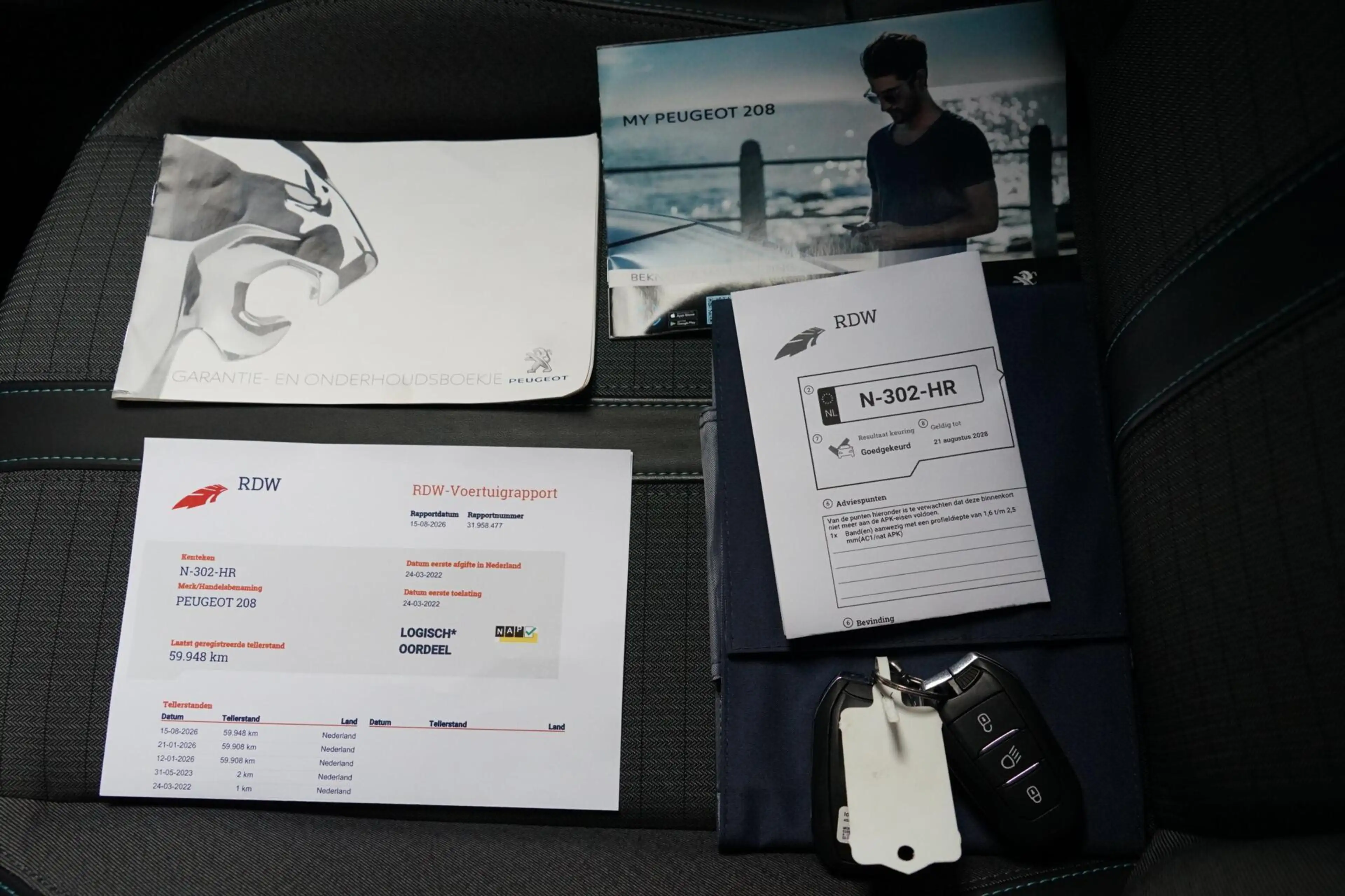 Peugeot 208 1.2 PureTech Allure, NL, LED, CarPlay, clima, cam. — photo 18