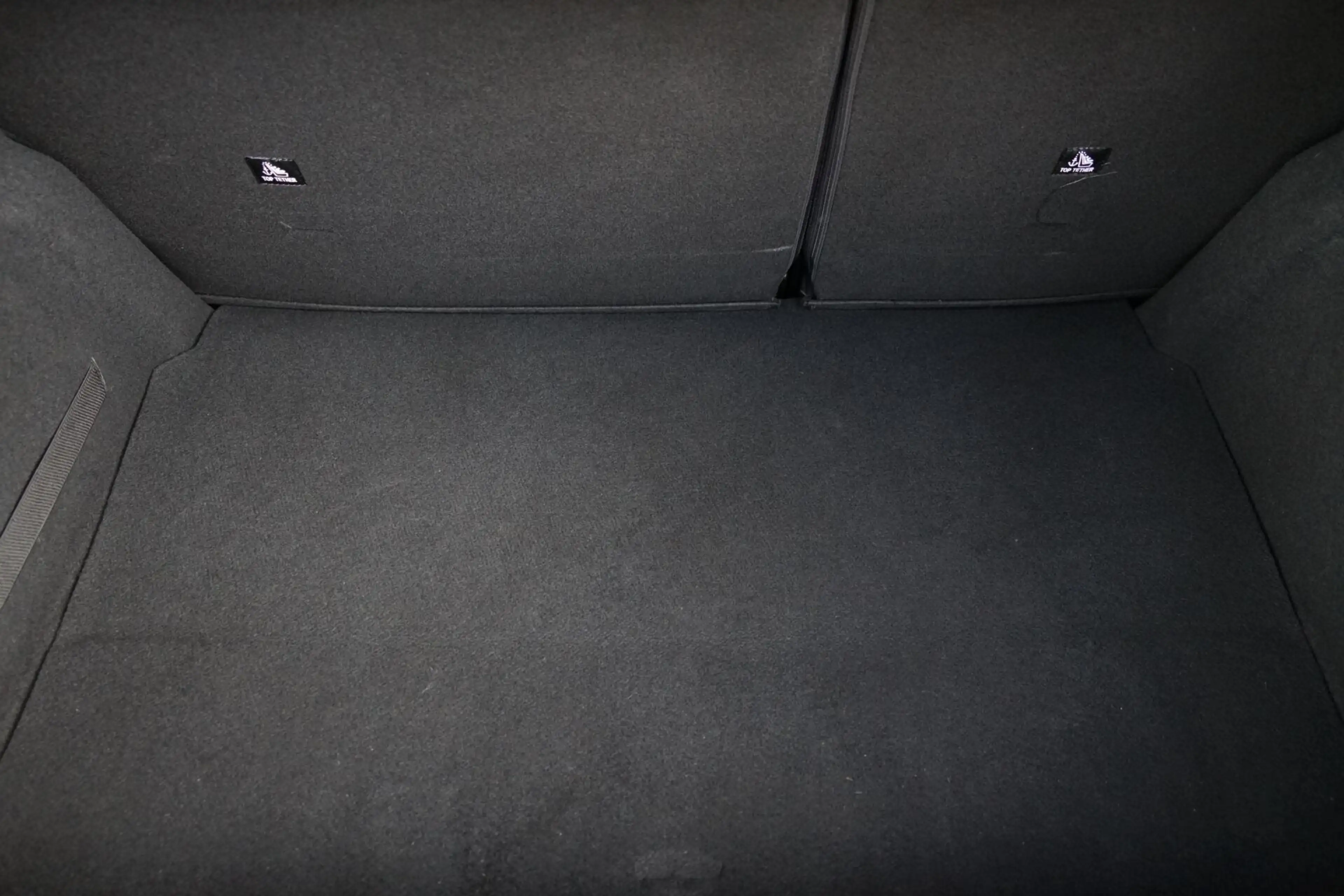 Peugeot 208 1.2 PureTech Allure, NL, LED, CarPlay, clima, cam. — photo 25