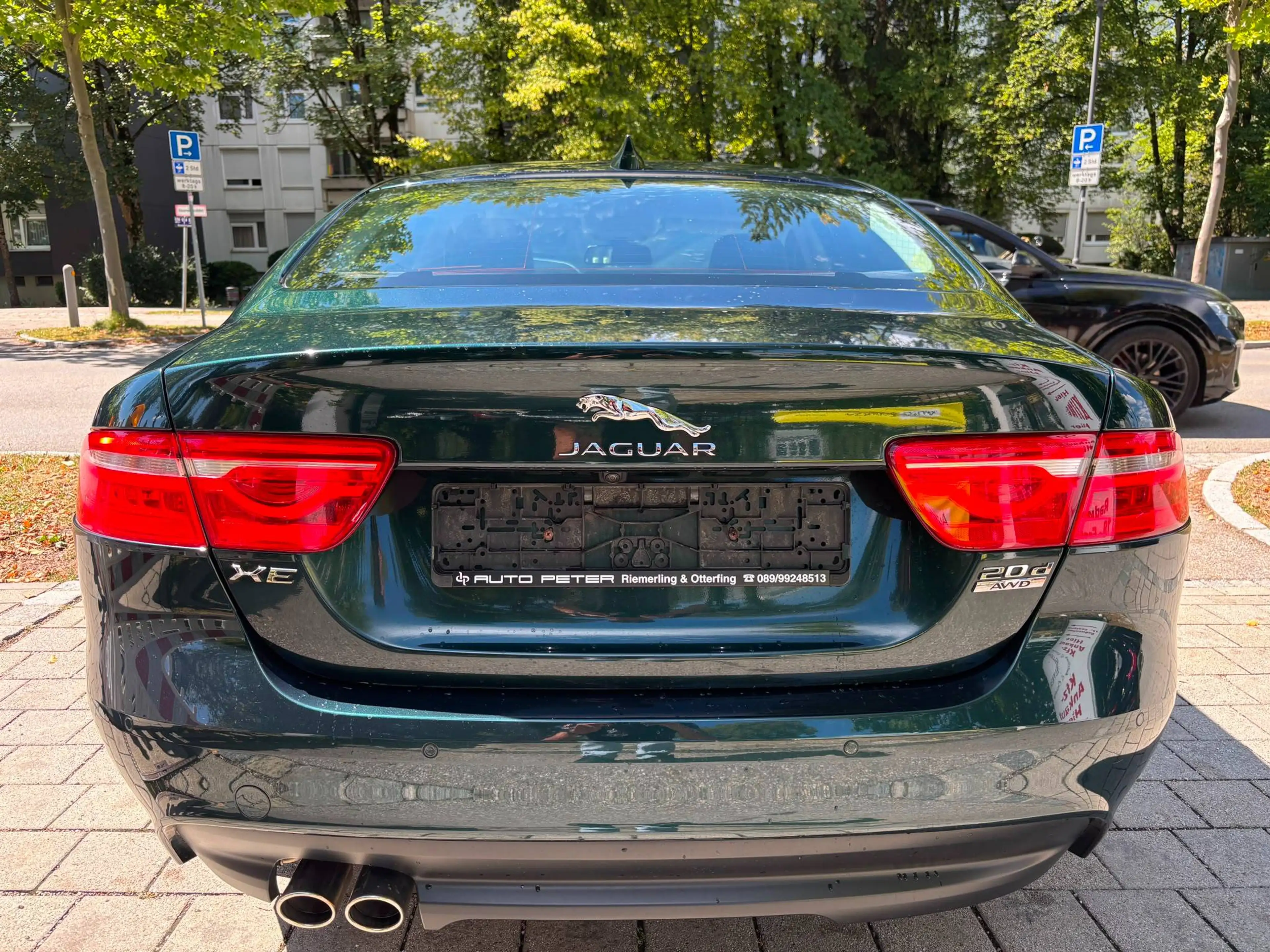 Jaguar XE Prestige AWD — photo 4