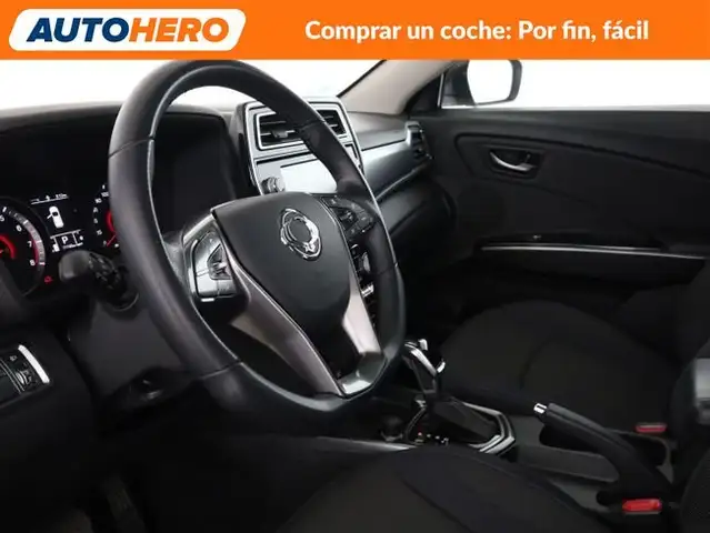 Ssangyong Tivoli view 12