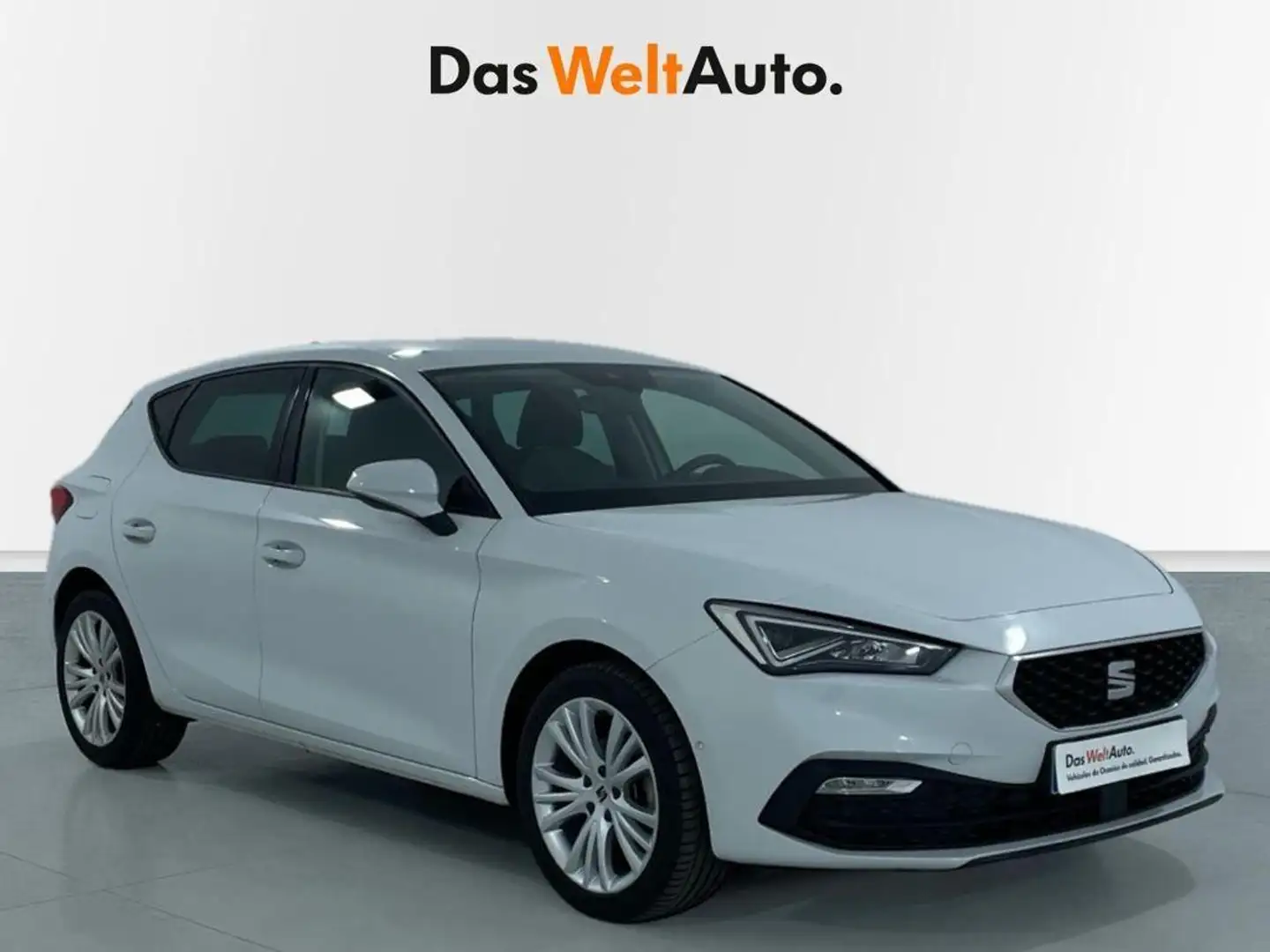 SEAT Leon 1.5 eTSI DSG-7 S&S Style Special Edition 150 Blanco - 1