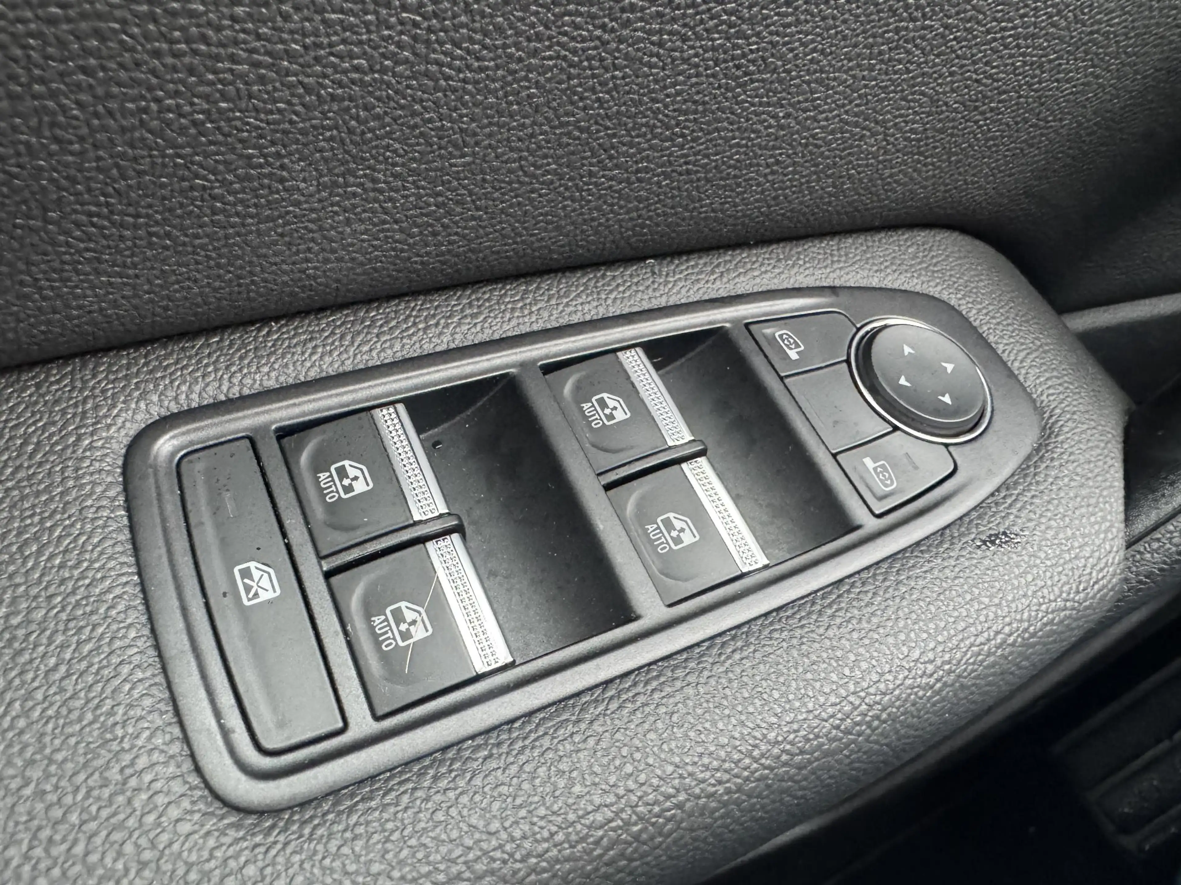 Renault Captur 1.6 E-Tech 145 Techno 6.619km!! — photo 15