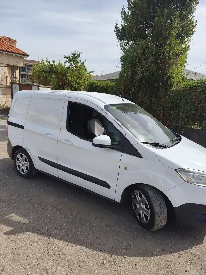 Ford Transit Courier Van 1.5TDCi Ambiente 75 - 2