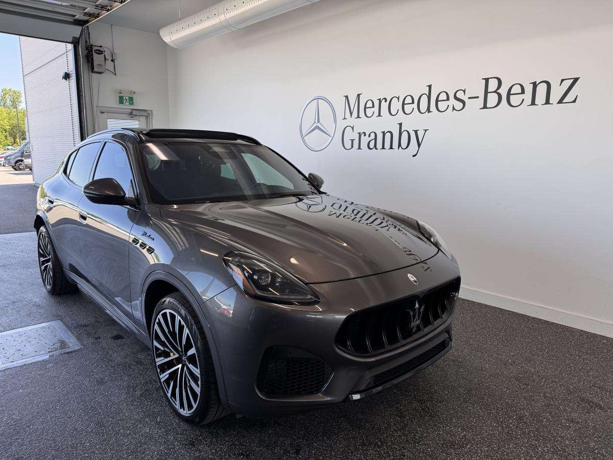 2023 Maserati Grecale Modena TI