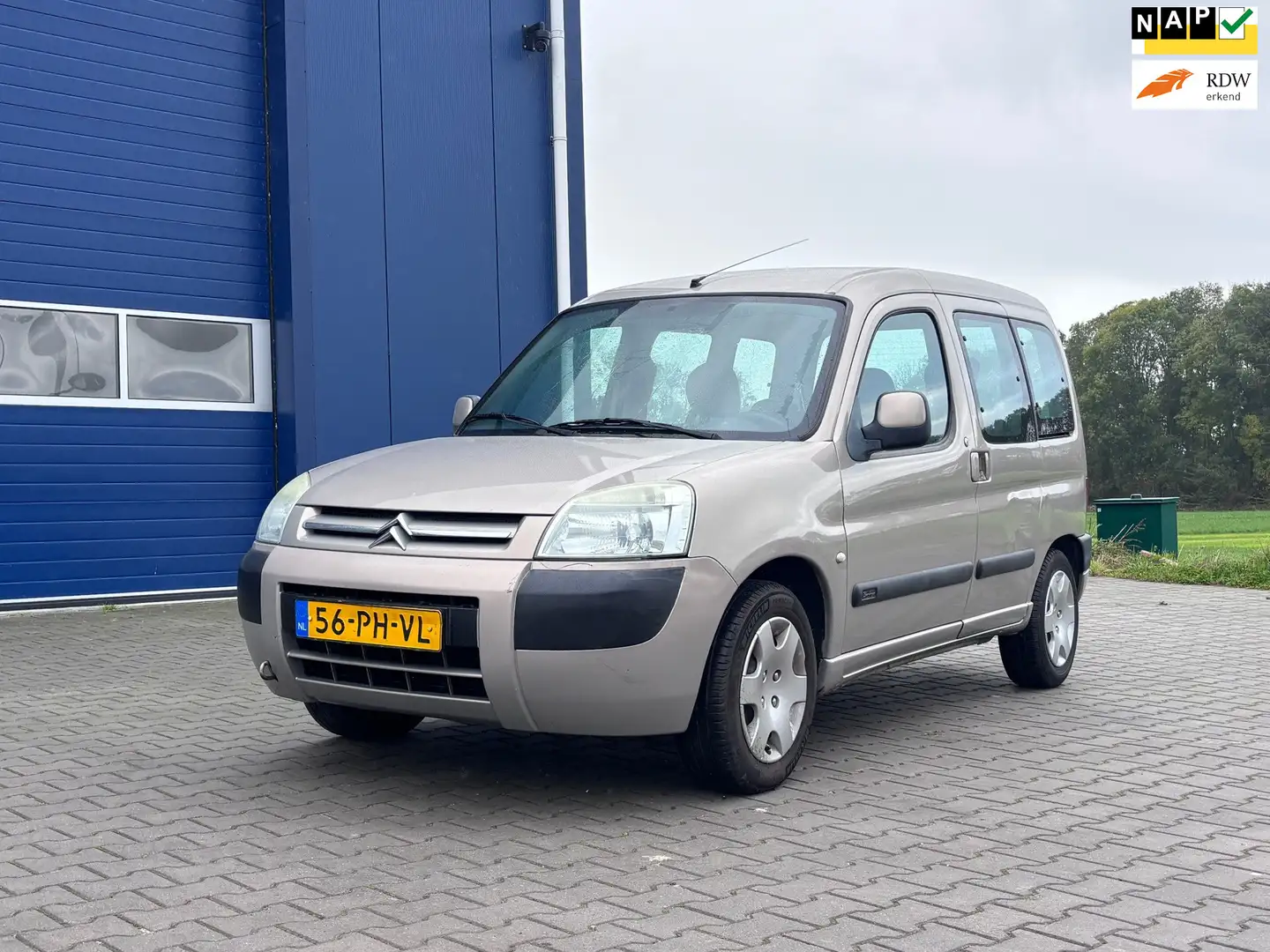 Citroen Berlingo 1.6i Multispace Petit Paradis | Nu € 999,-!!! Beige - 1