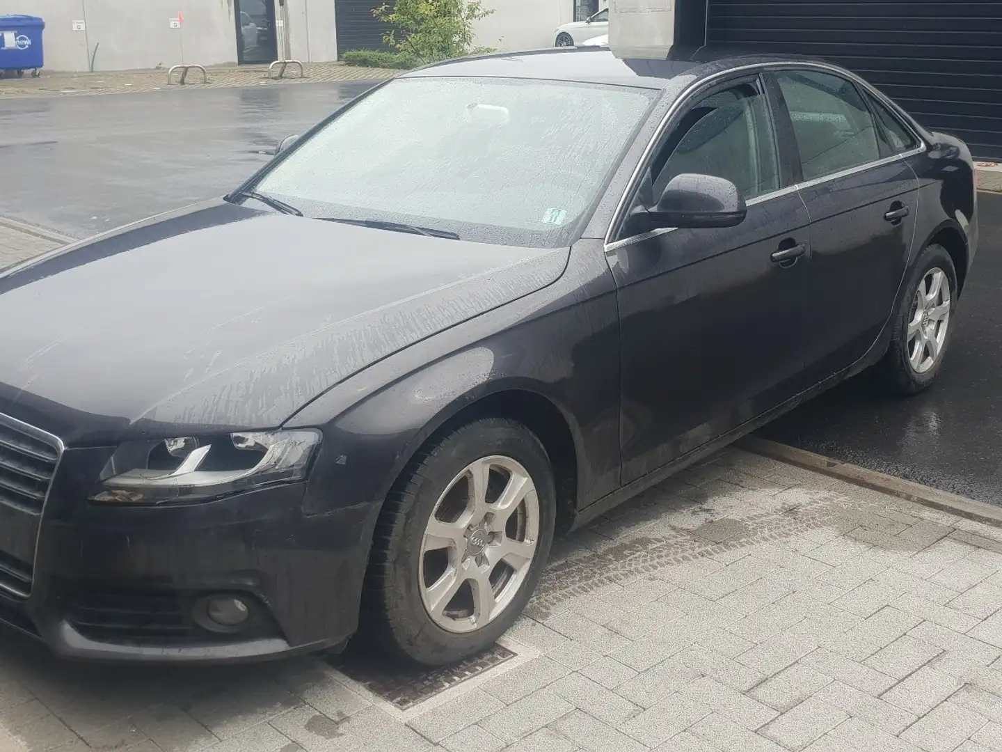 Audi A4 2.0 TDI (0484245555))whatsape Noir - 2