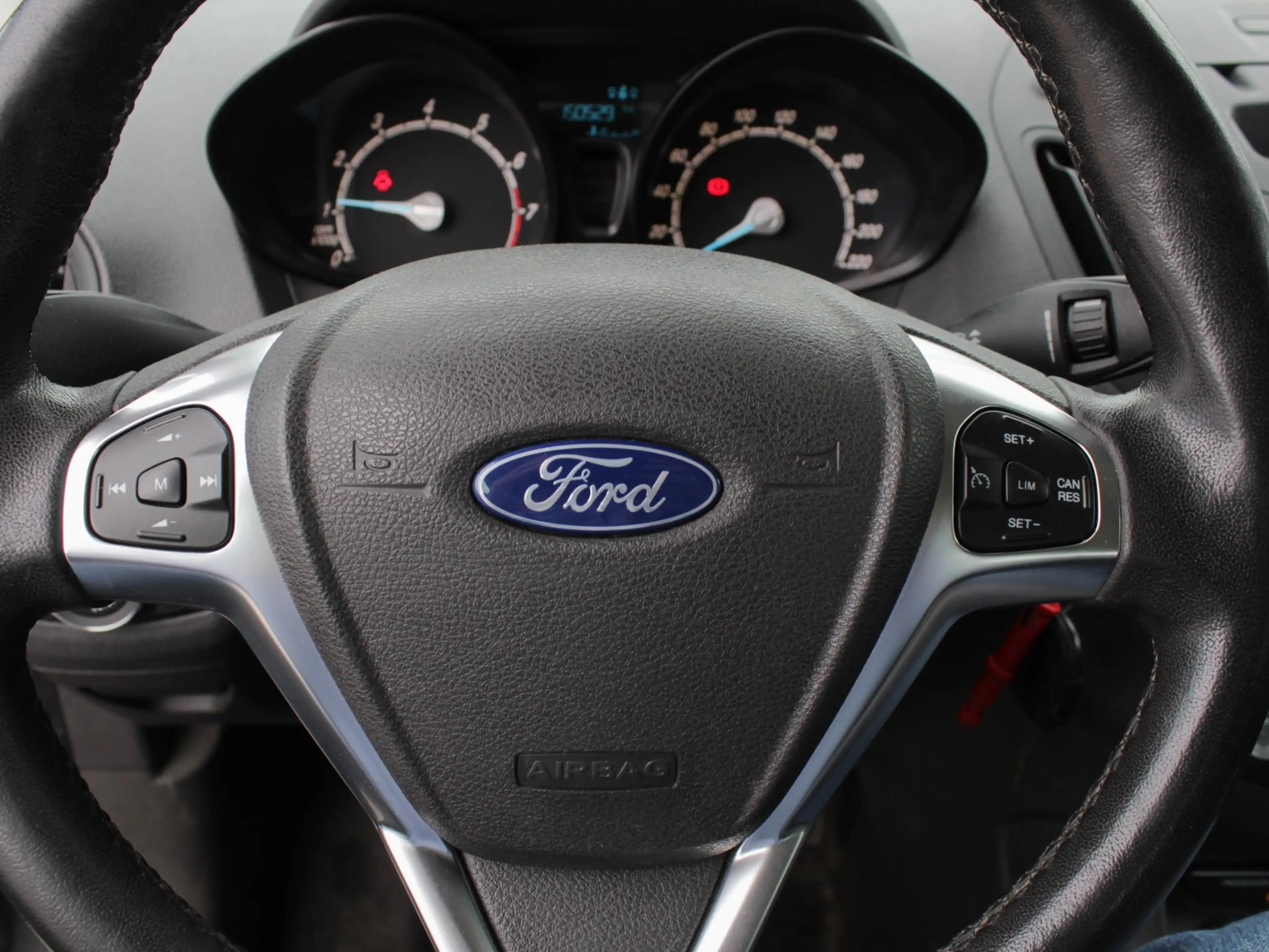 Ford Tourneo Courier 1.0 Titanium | Cruise | Clima | Trekhaak — photo 12