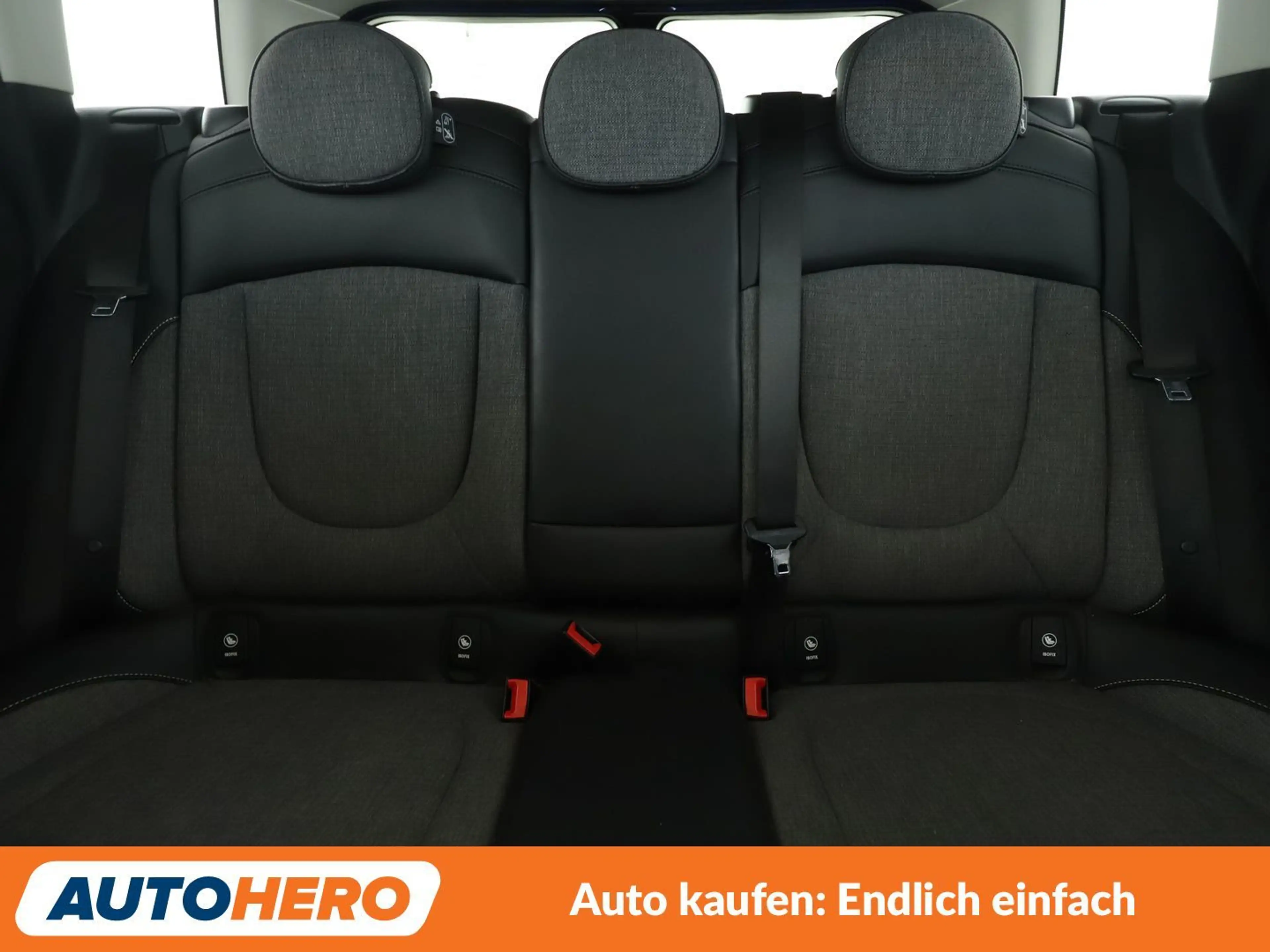 MINI Cooper Clubman Cooper Aut.*NAVI*LED*TEMPO*CAM*PDC*SHZ*H/K* — photo 14