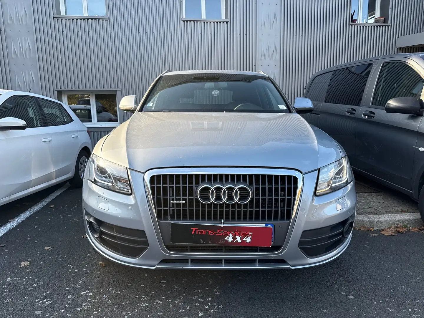 Audi Q5 2.0 TFSI 211CH S LINE QUATTRO TIPTRONIC Gris - 1