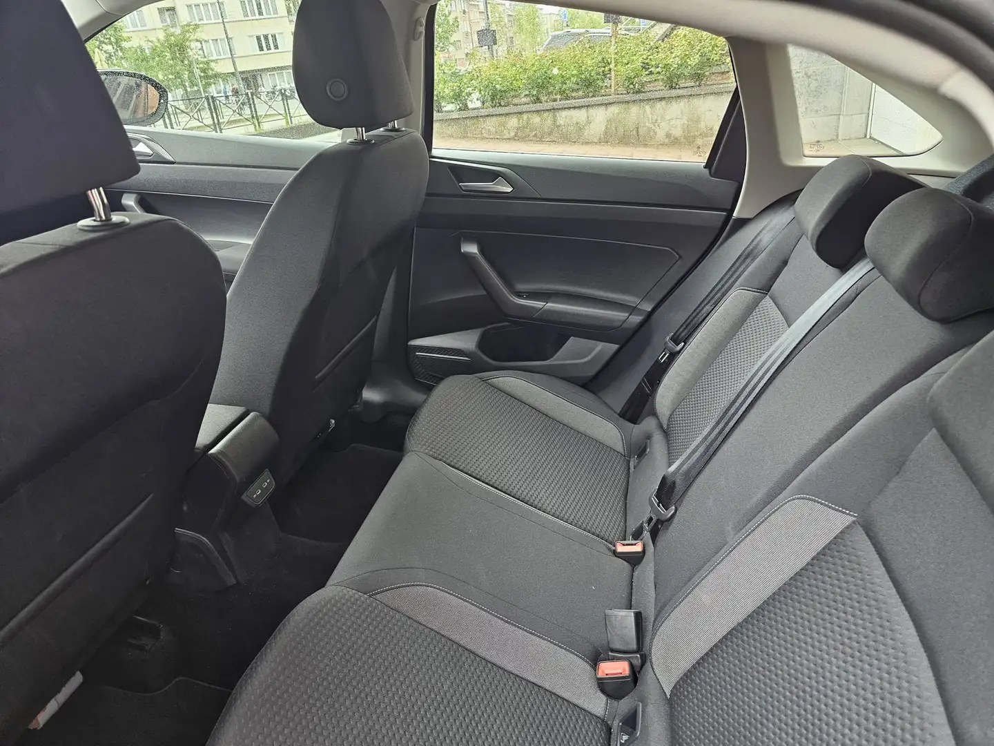 Volkswagen Taigo 1.0 TSI Life OPF - 2