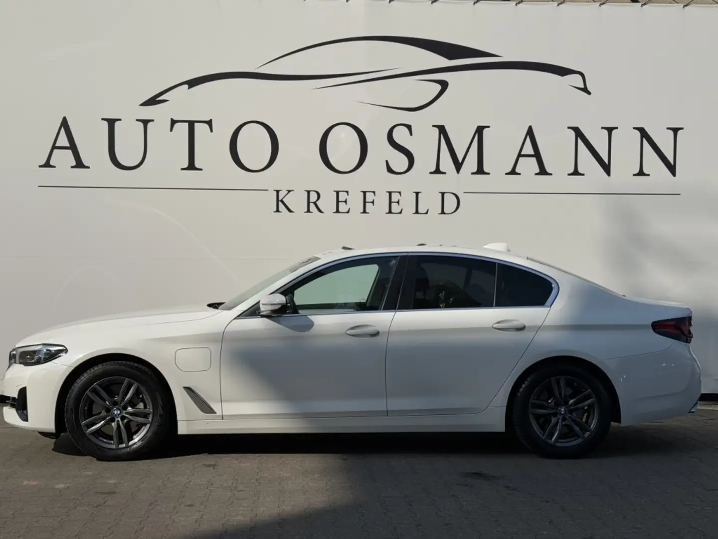BMW 530 e Aut.   Standklima   PANO   CarPlay Blanco - 2