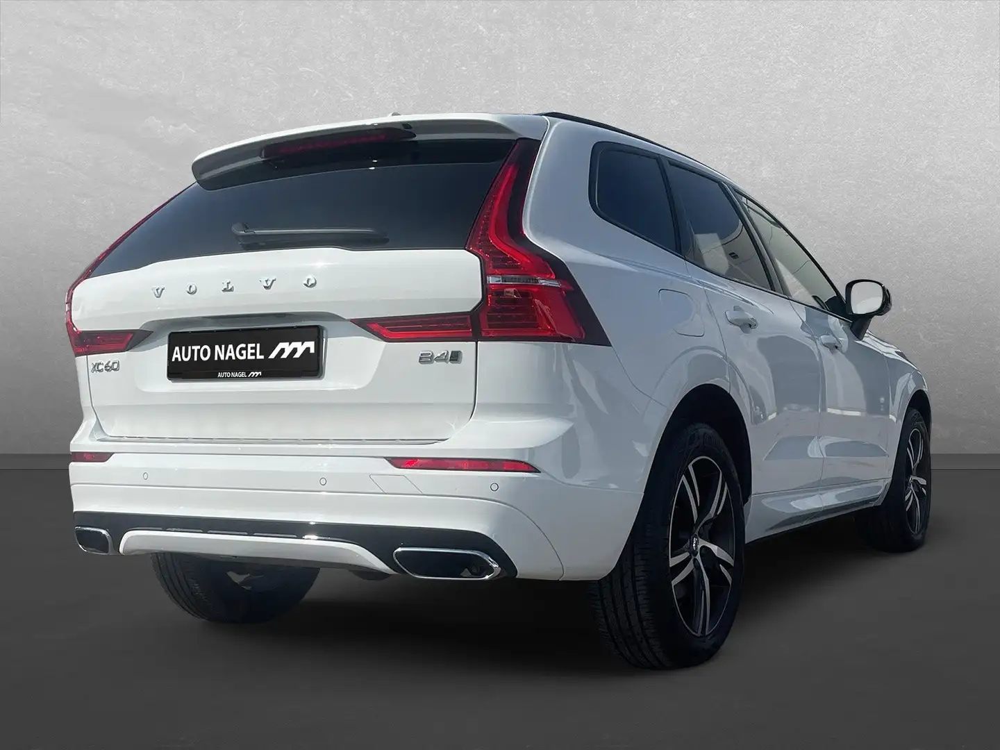 Volvo XC60 B4 Diesel R-Design+360 Grad +AHK Biały - 2