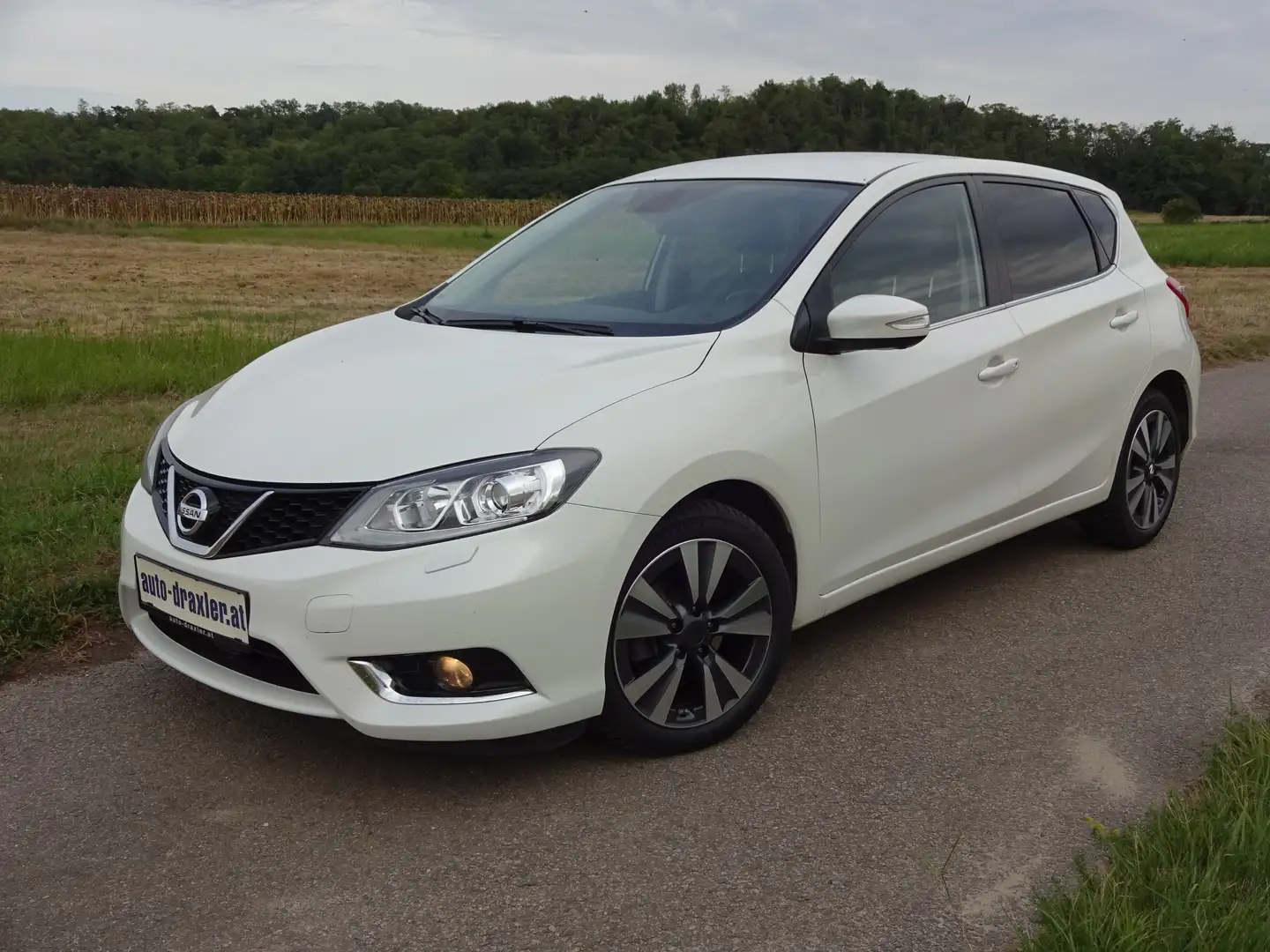 Nissan Pulsar Tekna+Navi+Kamera+Leder 3,6l/100km 94g Co2 Weiß - 1