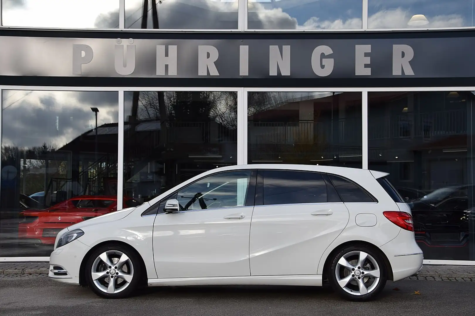 Mercedes-Benz B 180 CDI BlueEfficiency DPF Sports Tourer Blanc - 1