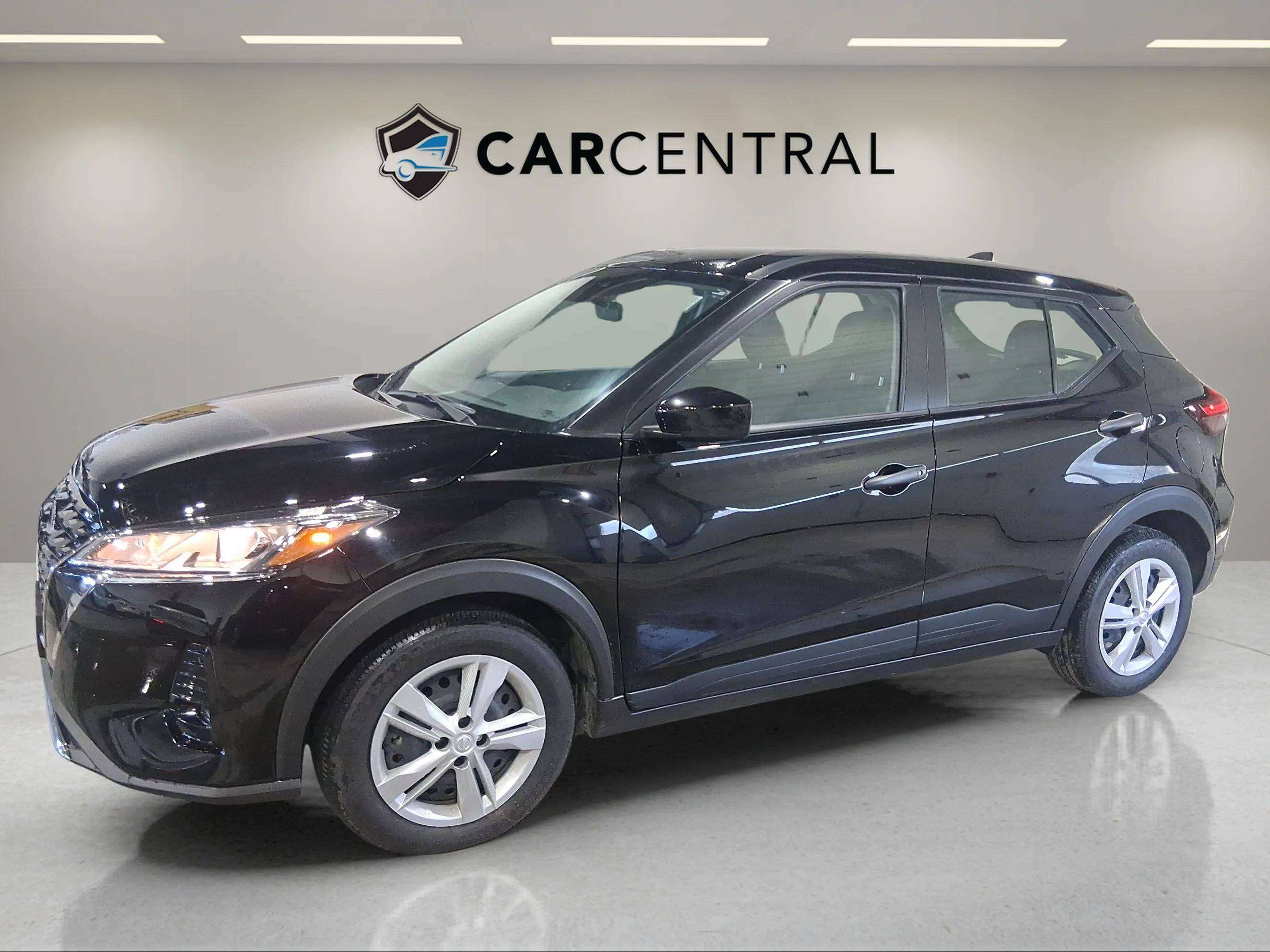 Black 2024 Nissan Kicks SUV / Crossover Front-Wheel Drive Automatic