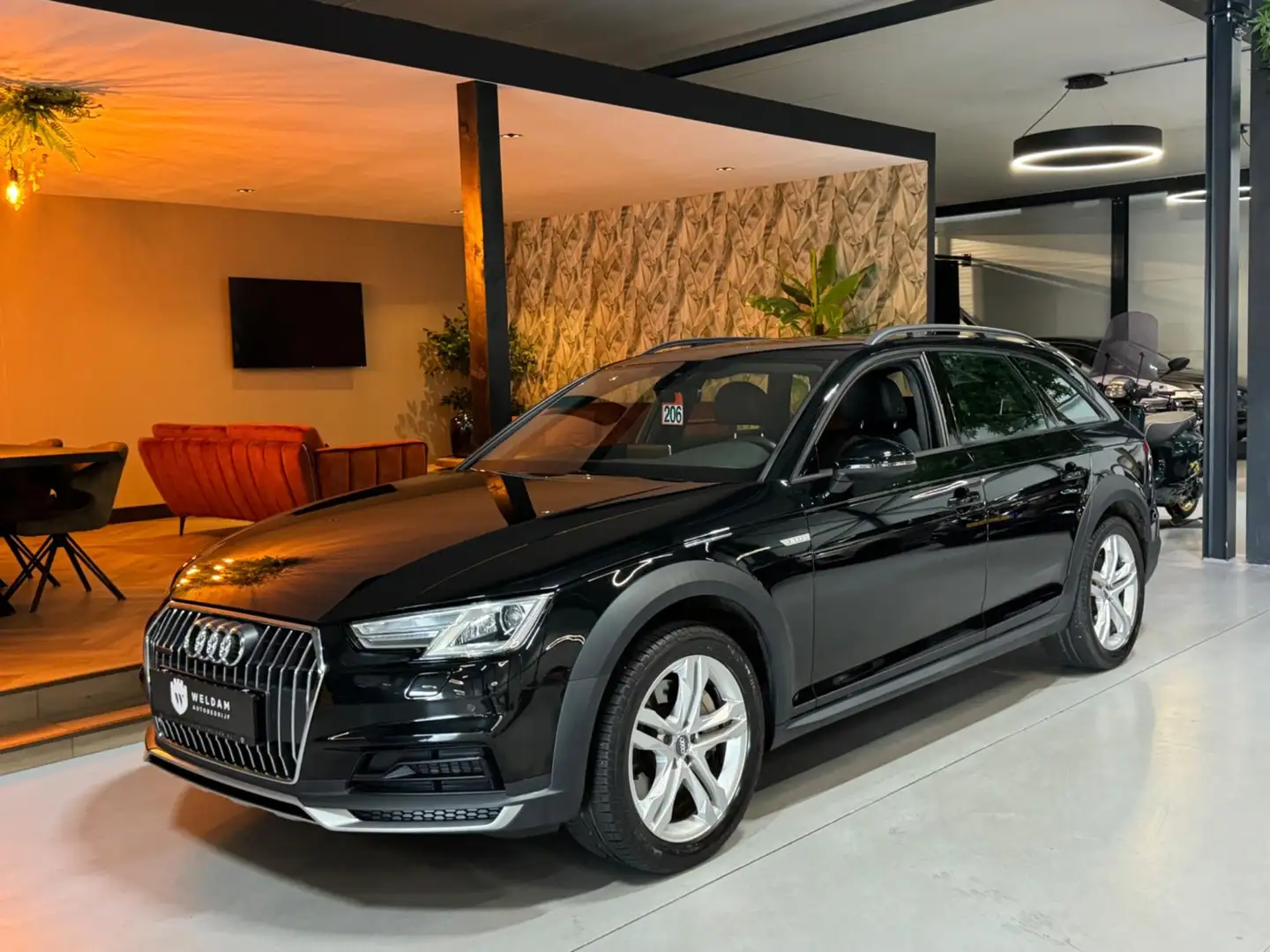 Audi A4 allroad quattro 45 TFSI MHEV Garantie Camera Elek Stoelen Zwart - 2