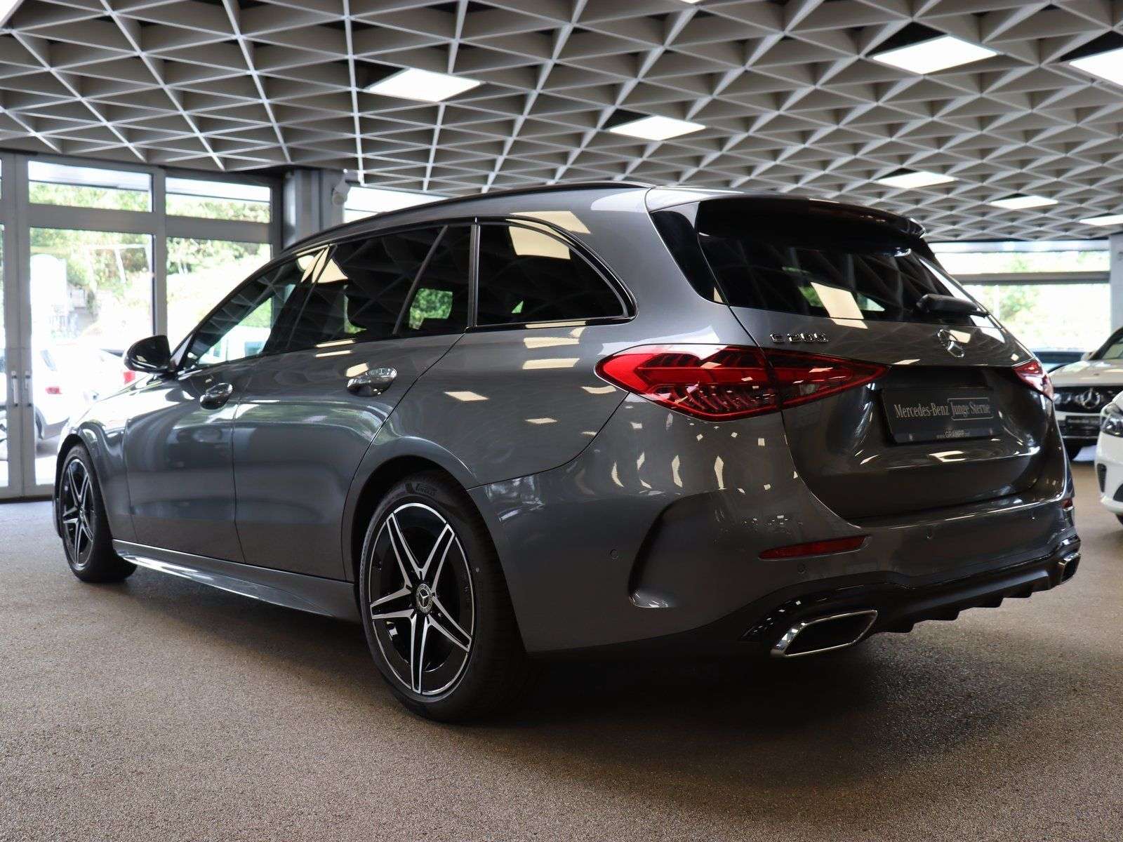 Mercedes-Benz C 200