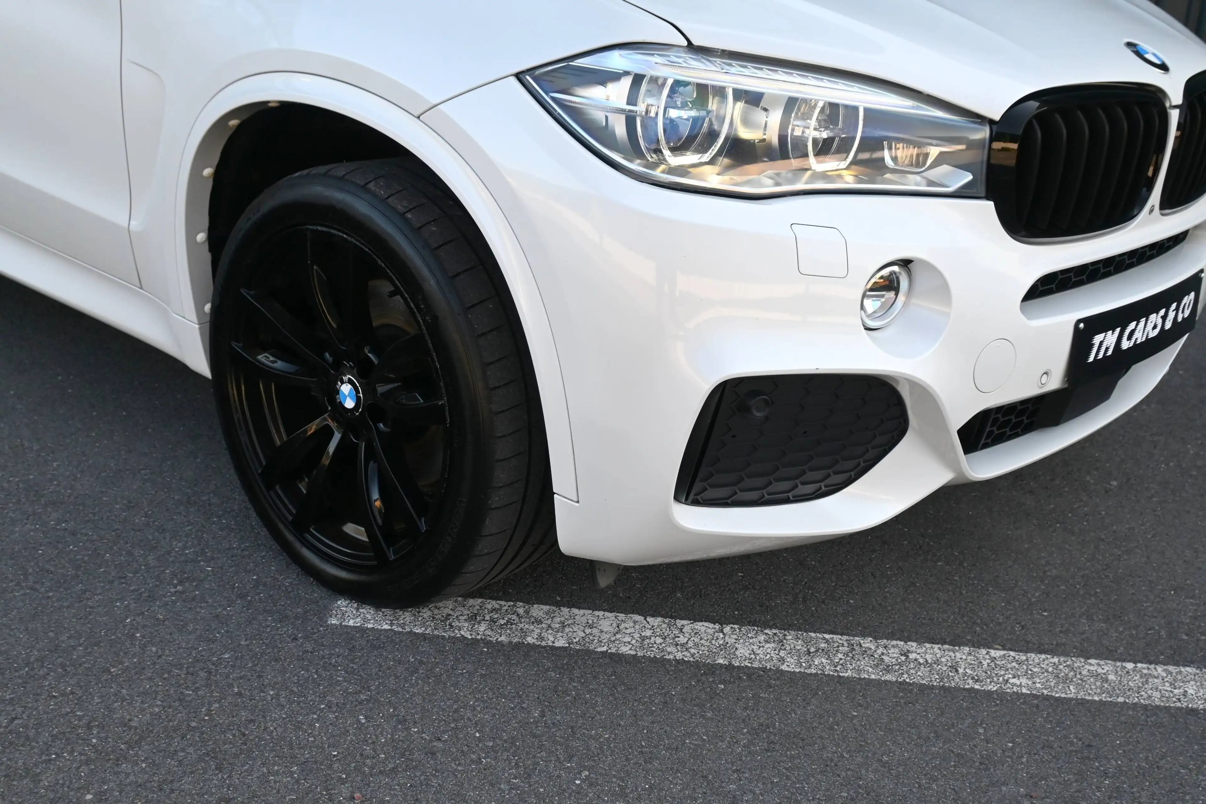 BMW X5 40e M pack HUD Pano, 360°Cam, Trekh, zetelkoel, sfeer — photo 9