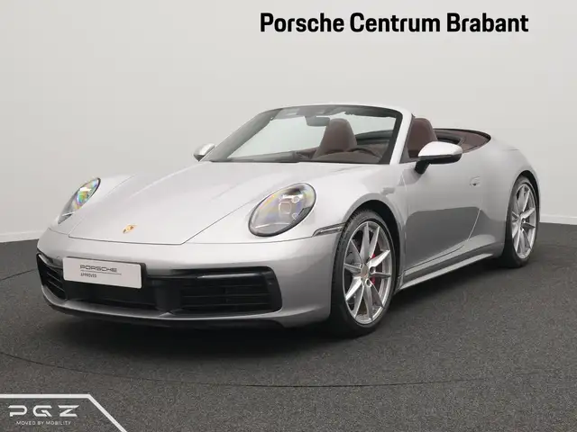 Porsche 992 Carrera 4S Cabriolet
