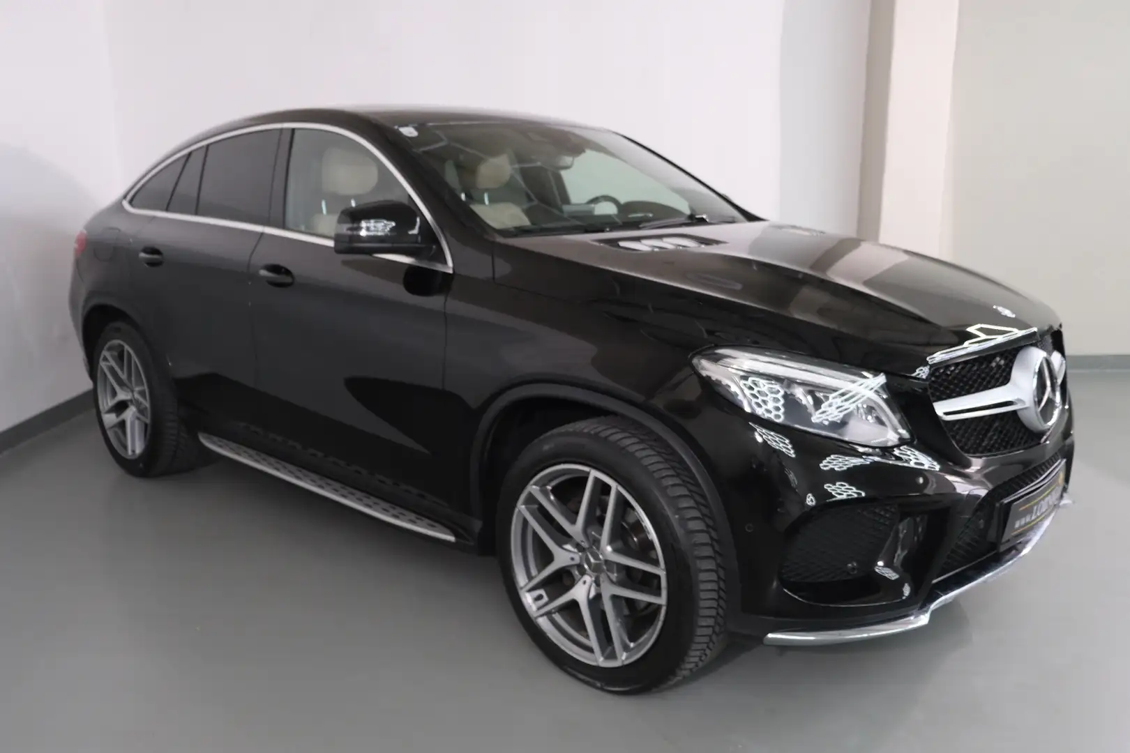 Mercedes-Benz GLE 350 GLE 350 d 4M AMG Line Coupé | AHK | Pano | Voll Schwarz - 2