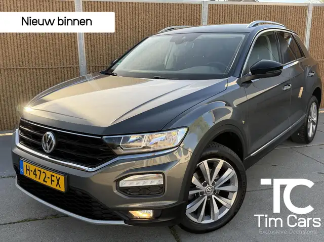 Volkswagen T-Roc 1.0 TSI Style Navigatiesysteem | Achteruitrijcamer