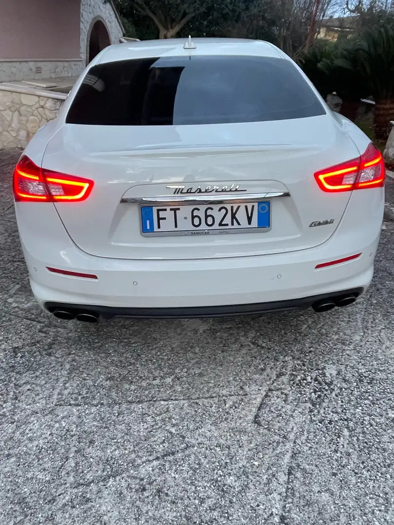 Maserati Ghibli 3.0 V6 ds 275cv auto my18 Bianco - 2