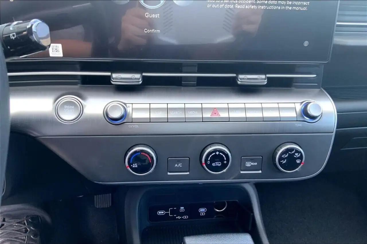 Hyundai KONA снимка Hyundai KONA