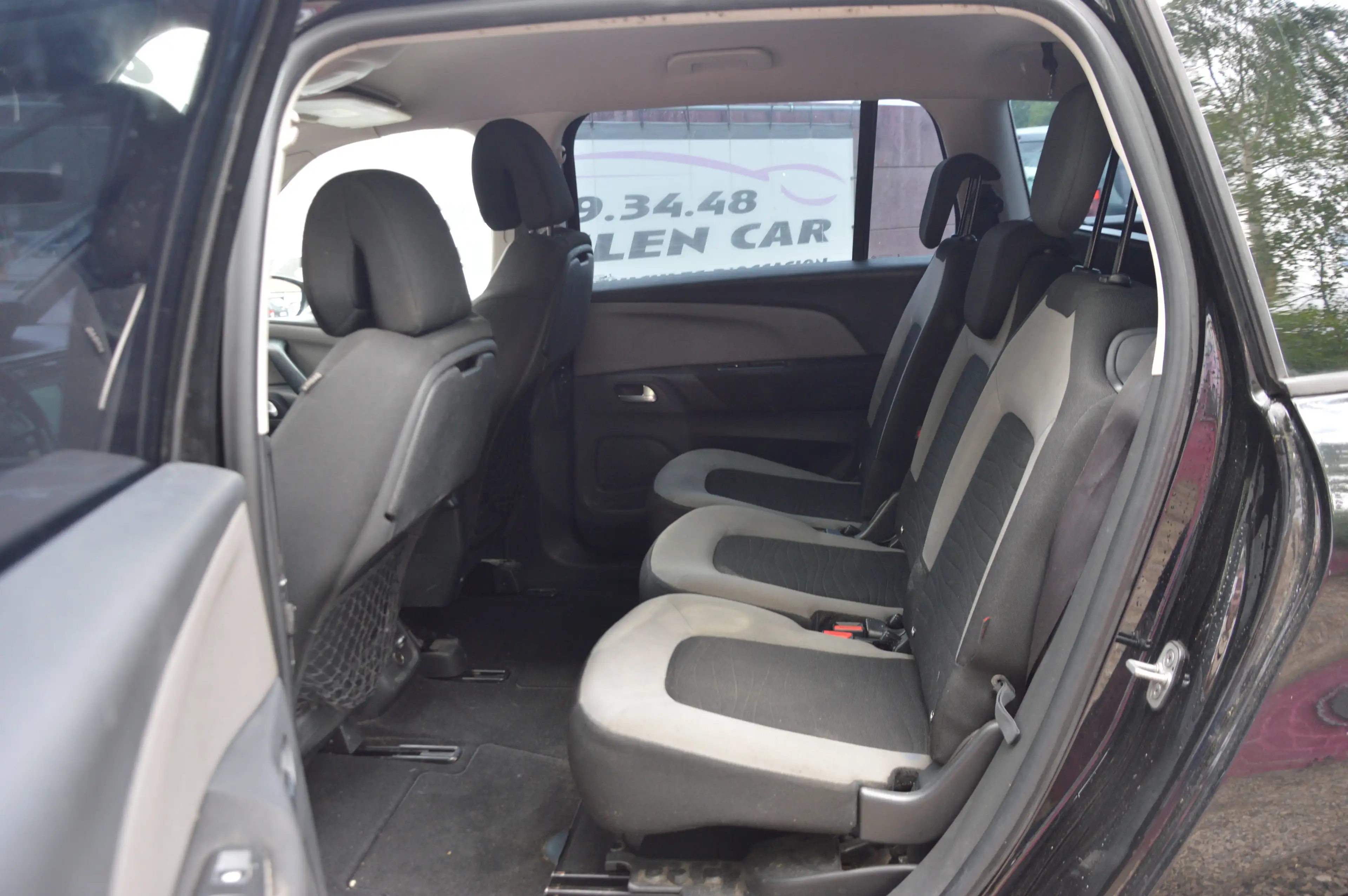 Citroen Grand C4 Picasso 1.6 e-HDi Seduction 7PL NAV SENS AR CLIM 175.779KM — photo 9