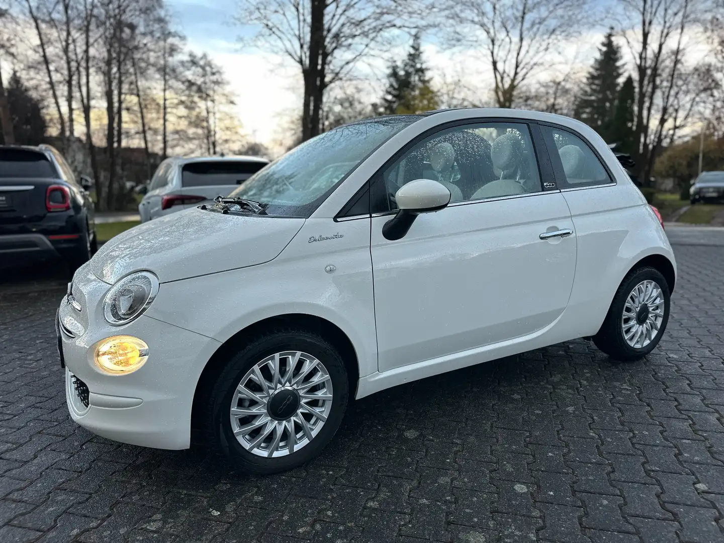 Fiat 500C 1.0 Mild-Hybrid Dolcevita CarPlay/Pdc/Klima/Temp Weiß - 1