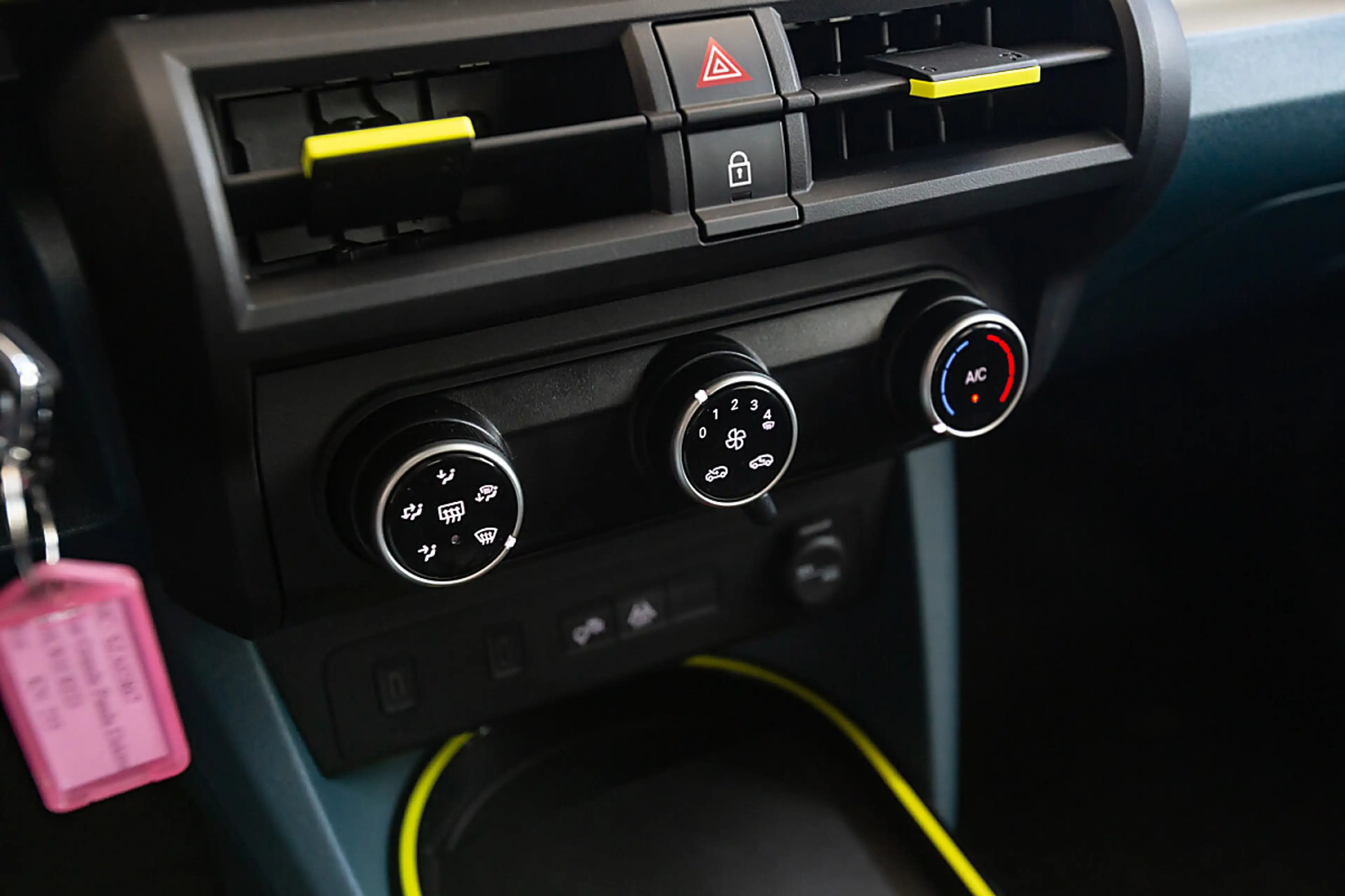 Fiat Grande Panda Elektro 44kWh RED — photo 11
