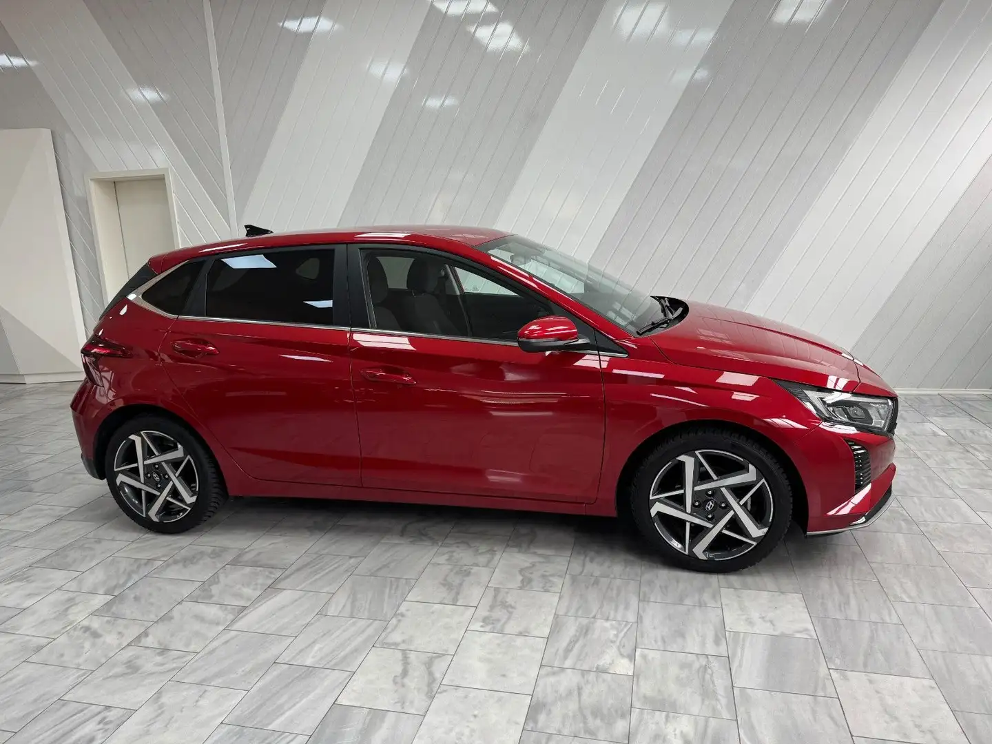 Hyundai i20 1.0 Prime 5-türig Navi Kamera 2xPDC Garantie Rot - 1