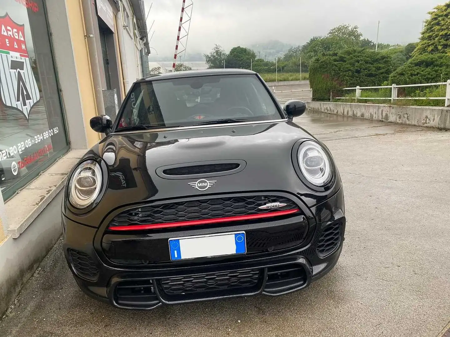 MINI 4ª serie Mini 2.0 John Cooper Works Negru - 2