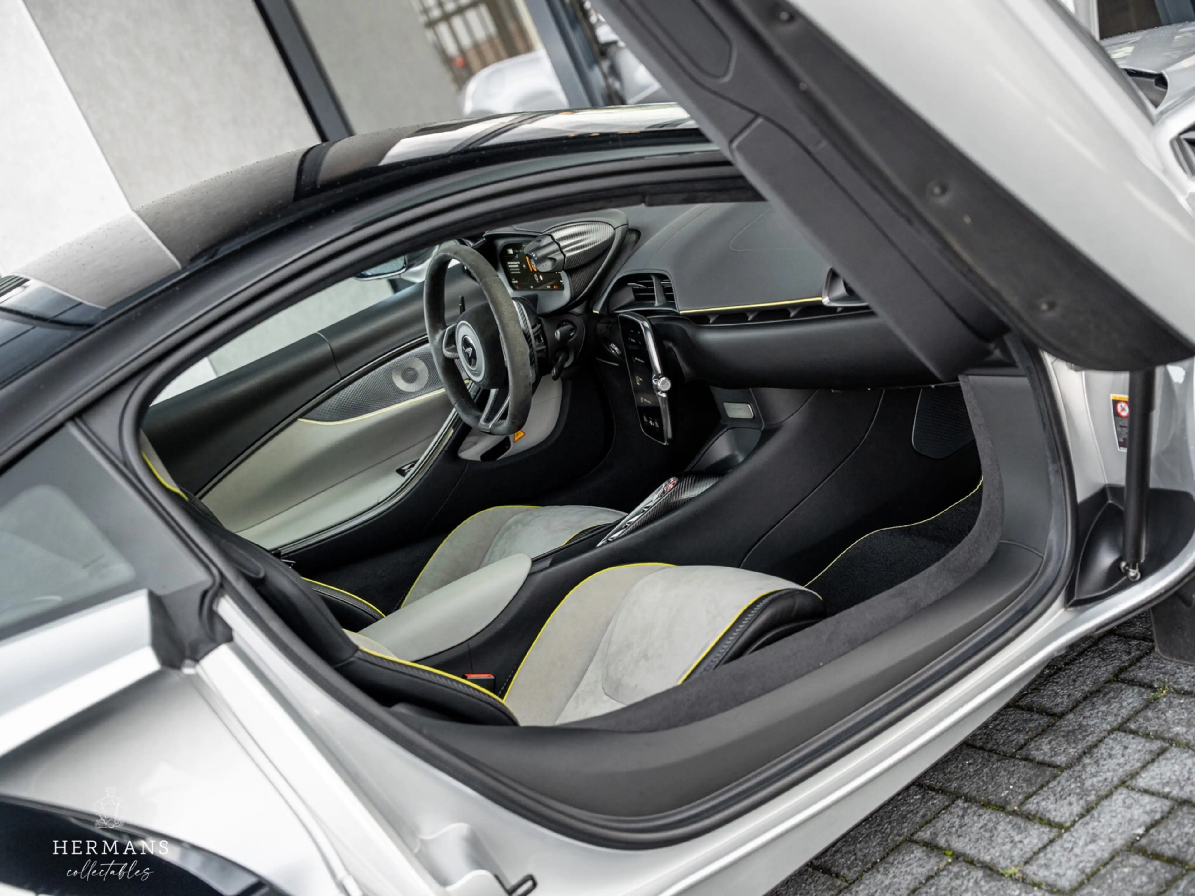 McLaren Artura 3.0 V6 Plug-in / Org. NL / PPF / Carbon / Bowers & — photo 33