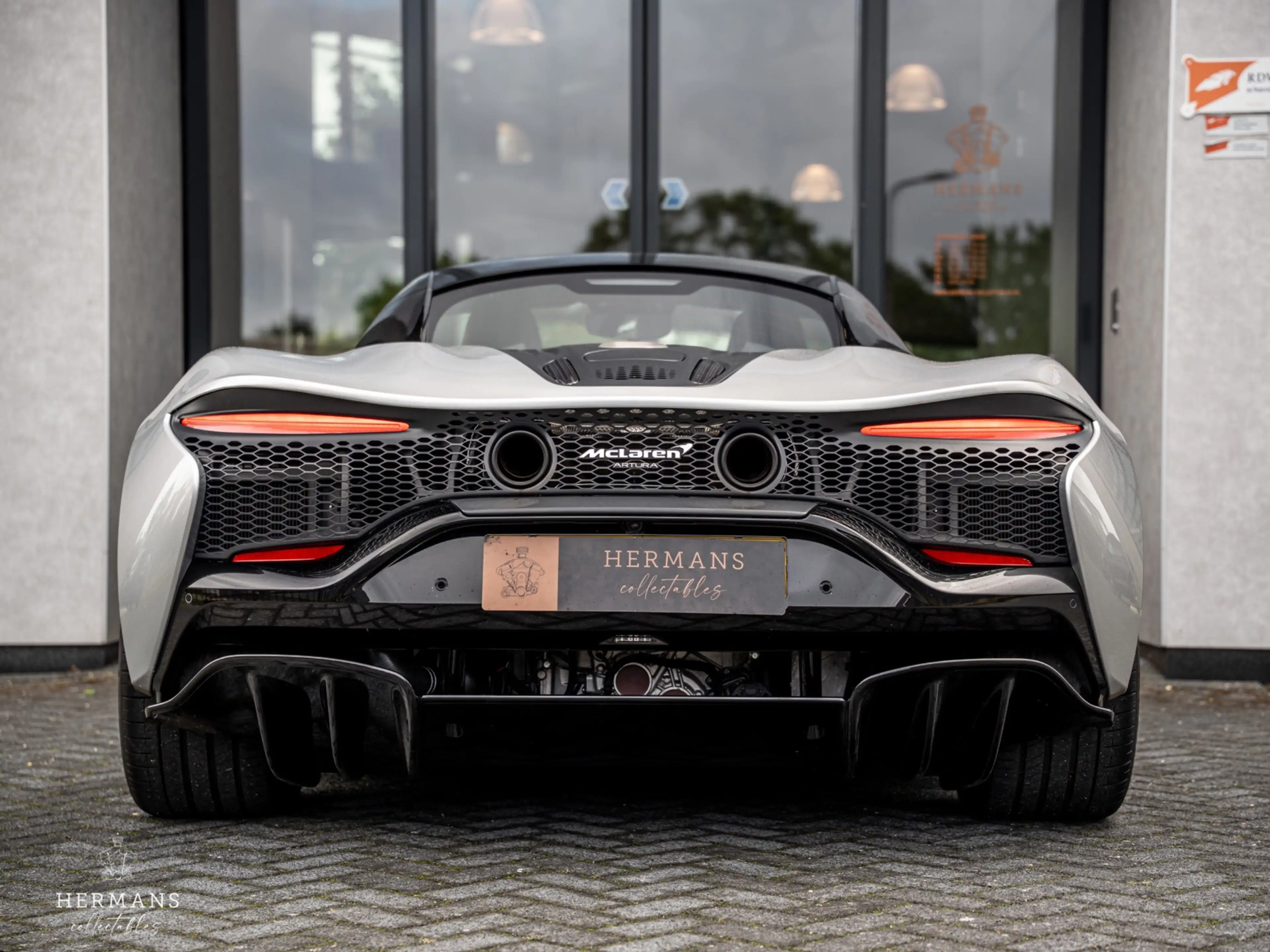 McLaren Artura 3.0 V6 Plug-in / Org. NL / PPF / Carbon / Bowers & — photo 9