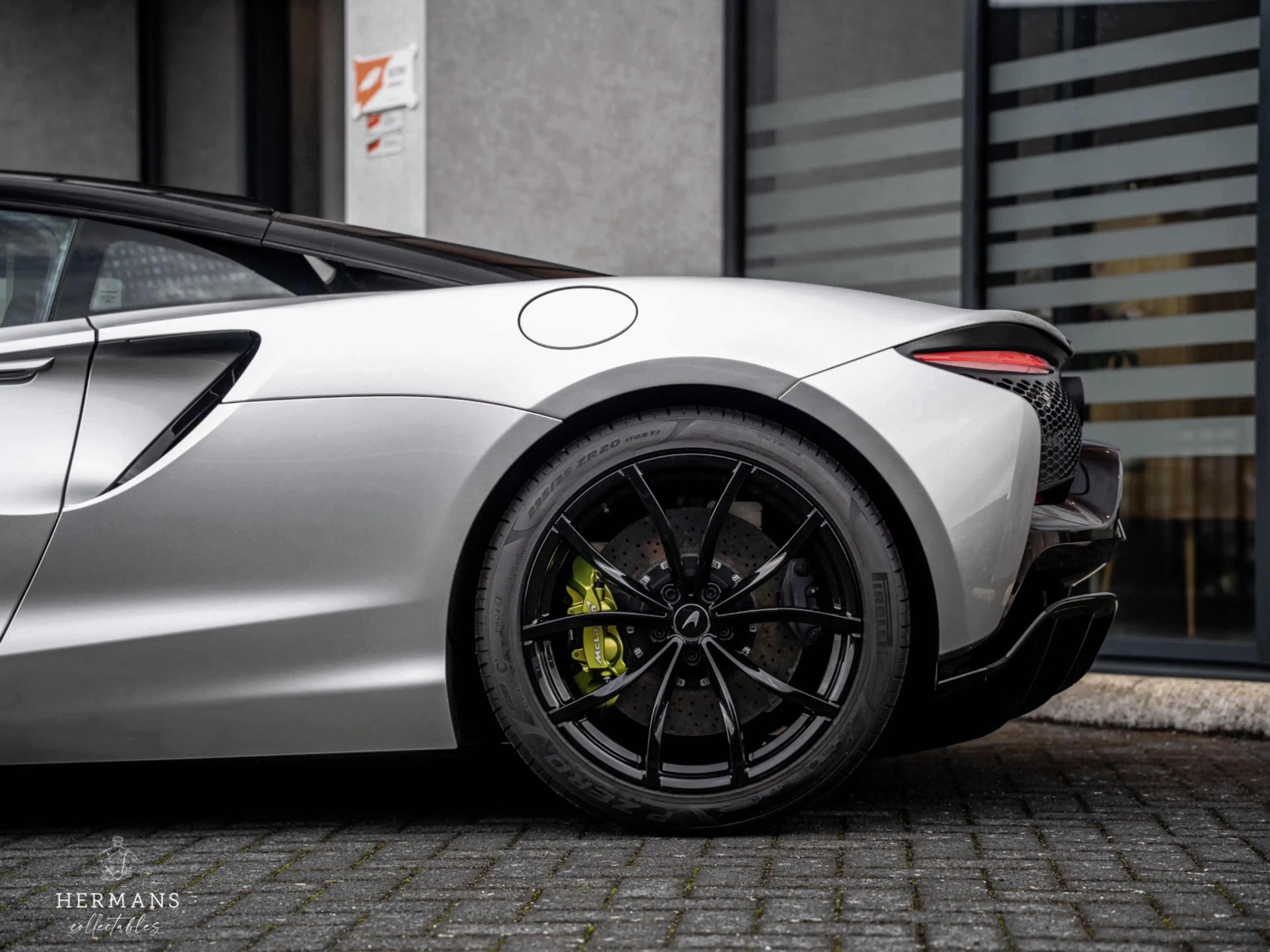 McLaren Artura 3.0 V6 Plug-in / Org. NL / PPF / Carbon / Bowers & — photo 15