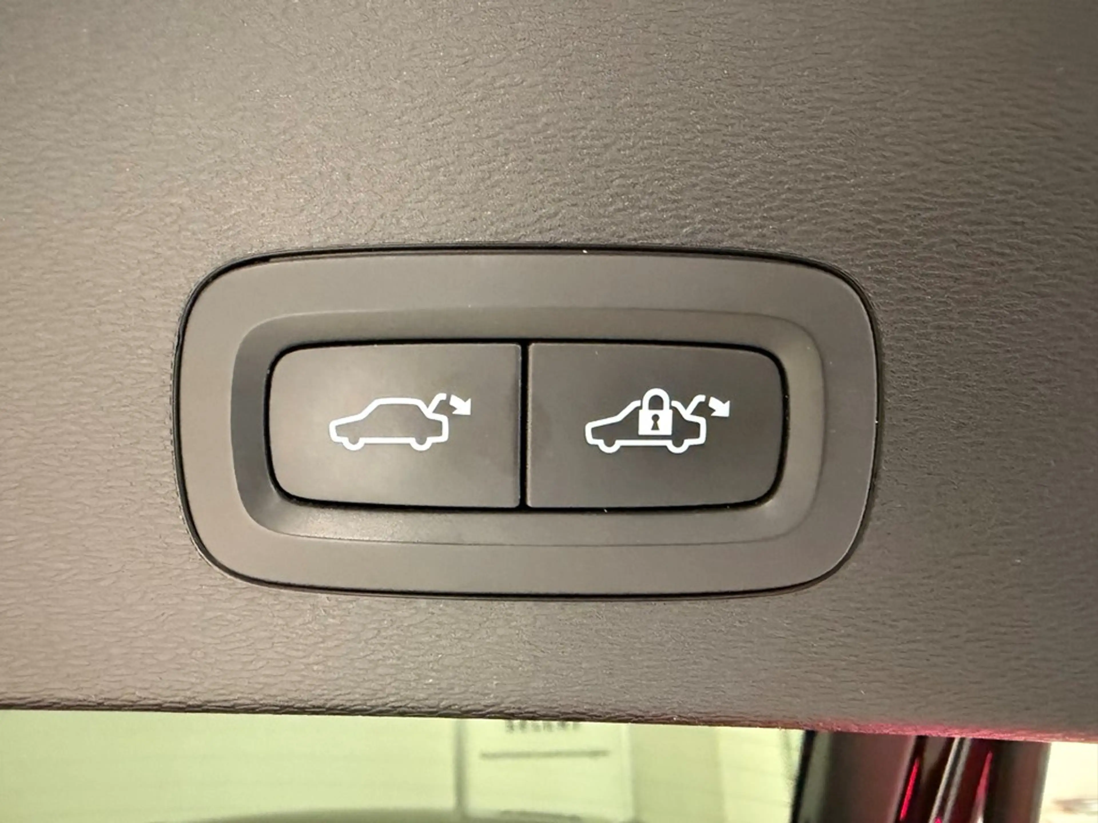 Volvo C40 Recharge Plus Extended Range — photo 10
