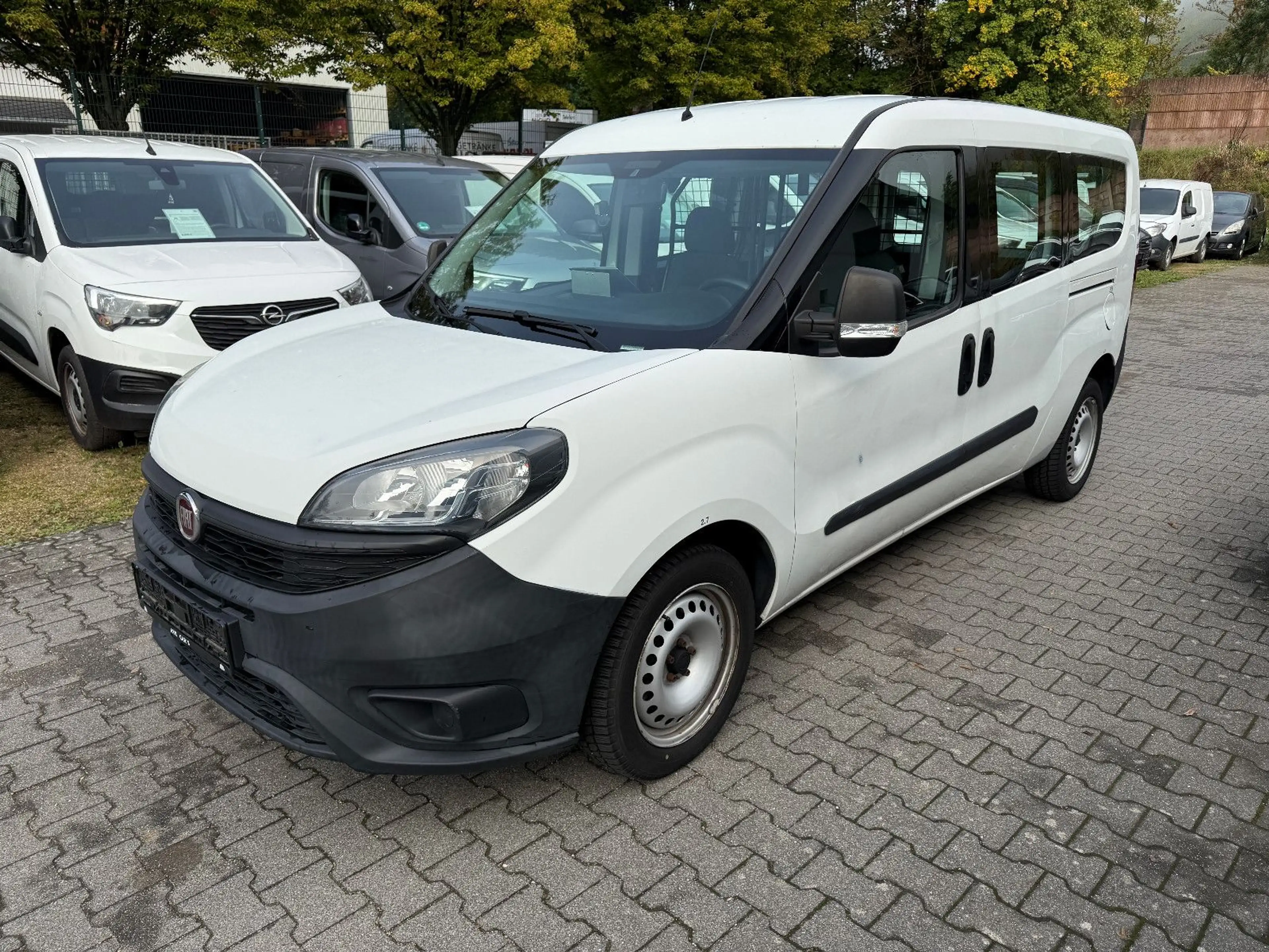 Fiat Doblo Cargo Maxi Kasten 2.Hd, Inspektion/Hu Neu
