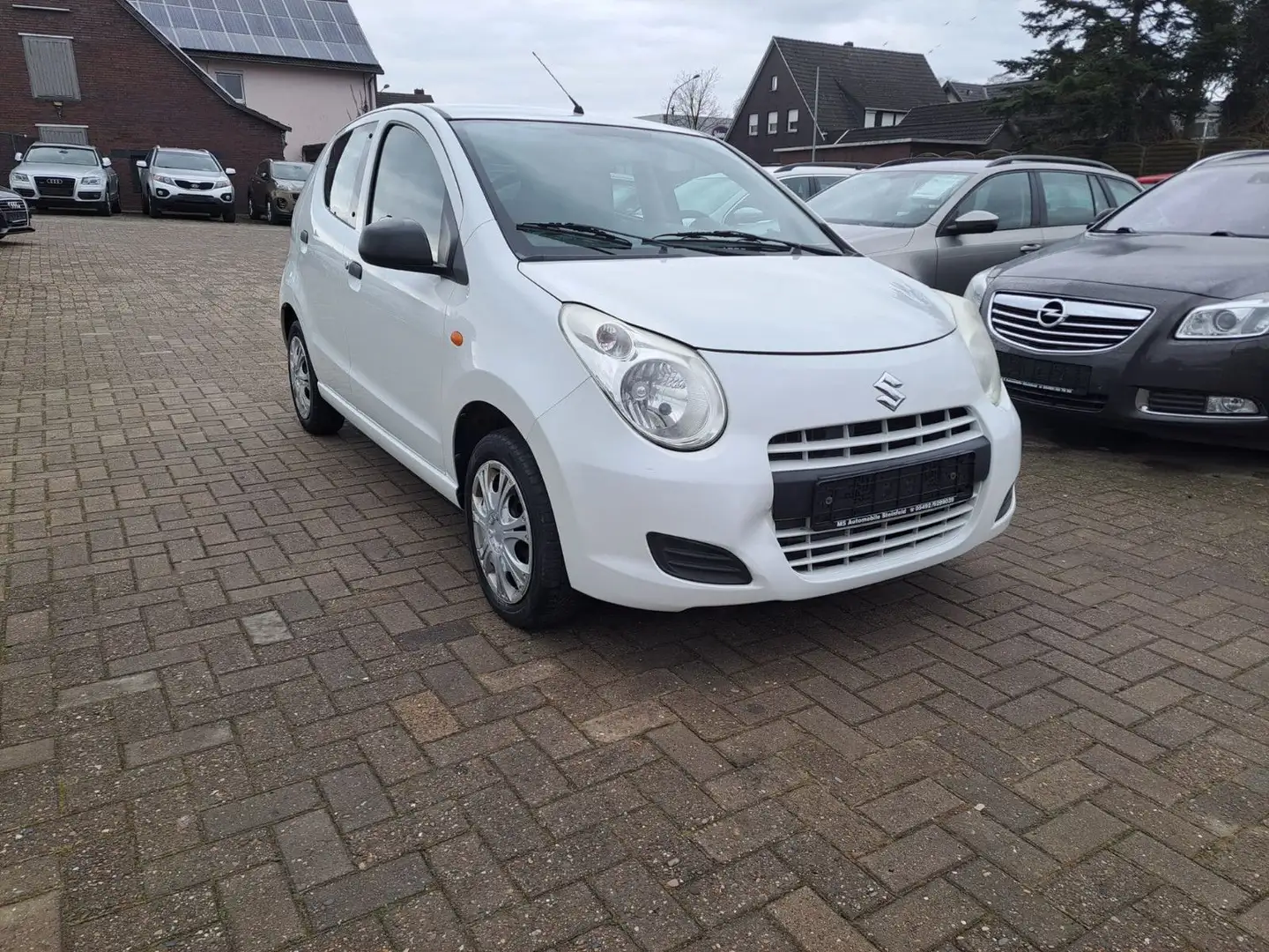Suzuki Alto Basis/Klima/ Weiß - 2
