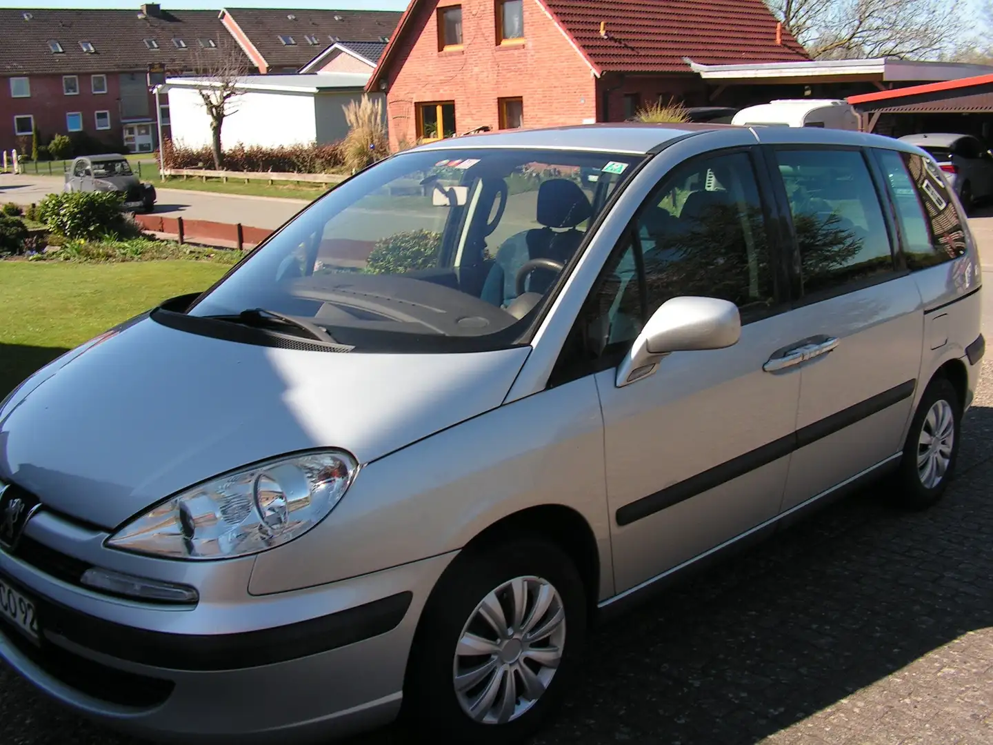 Peugeot 807 135 Esplanade Plateado - 2