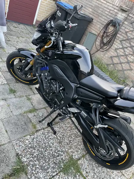 Yamaha FZ8 - foto 4