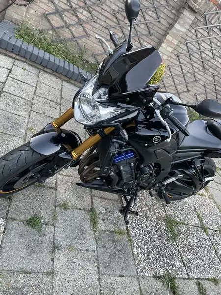 Yamaha FZ8 - foto 3