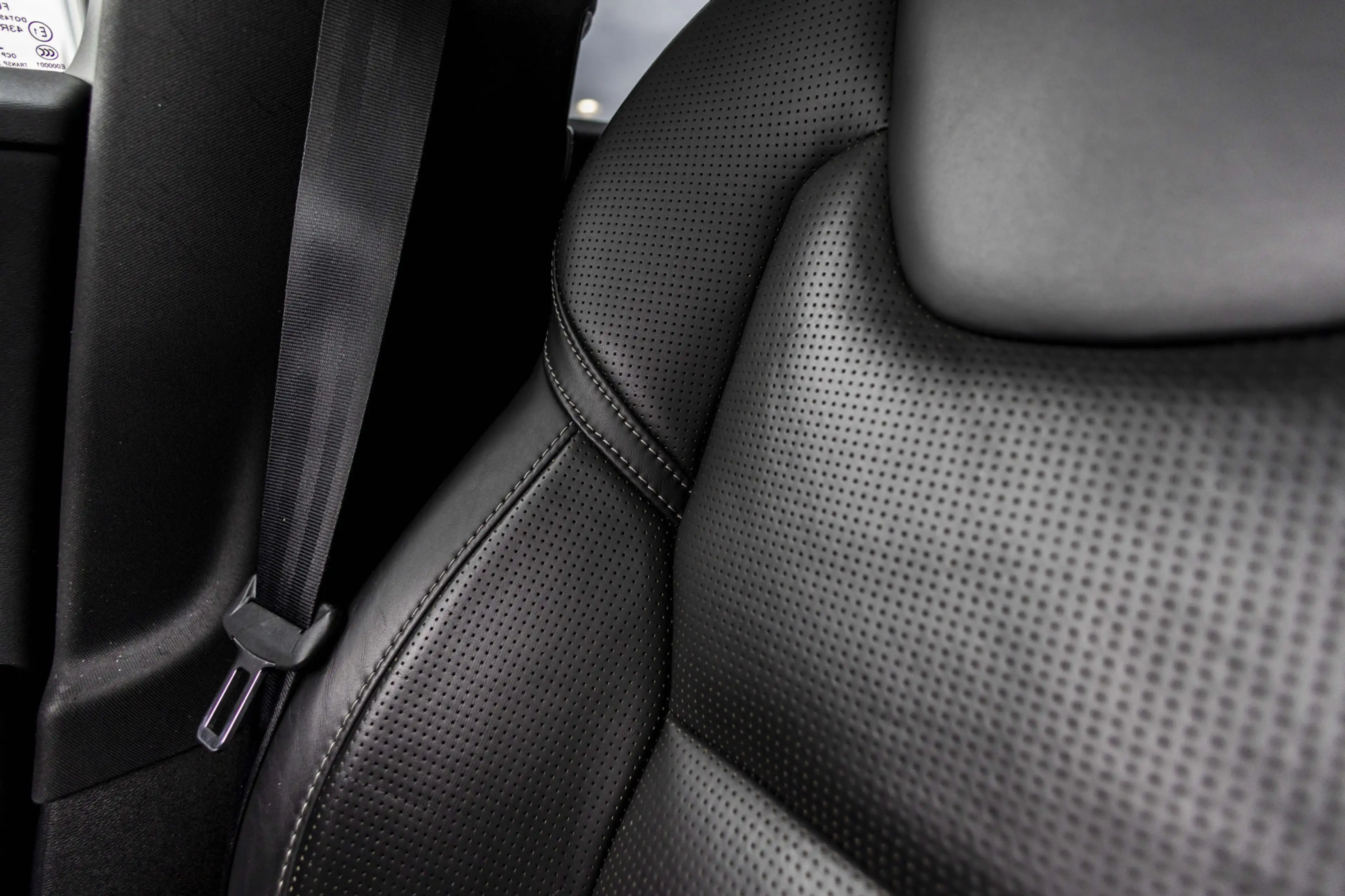 Volvo V60 2.0 T8 Twin Engine AWD Inscription | Pano | Bowers — photo 10