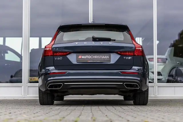 Volvo V60 view 4