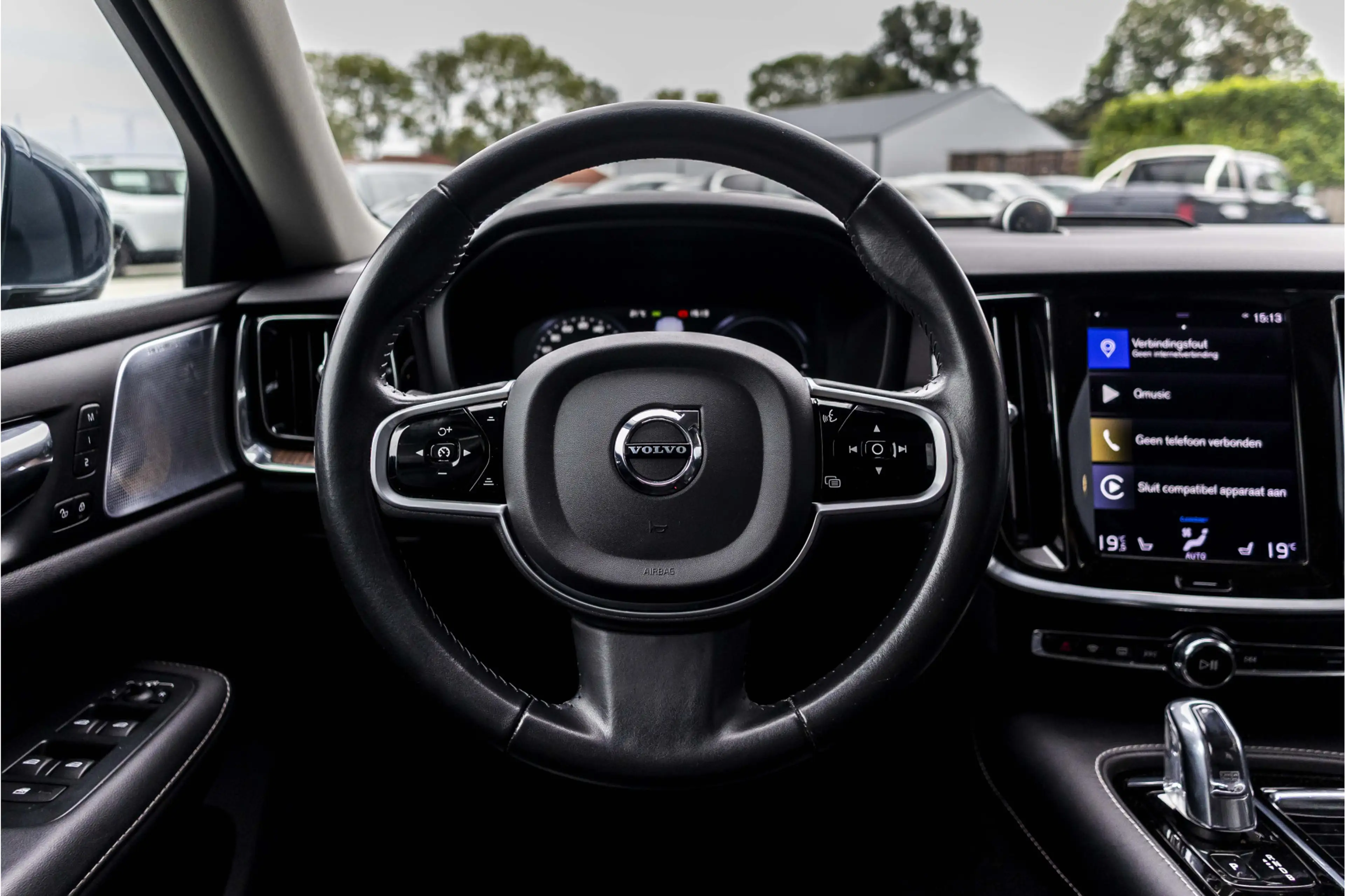 Volvo V60 2.0 T8 Twin Engine AWD Inscription | Pano | Bowers — photo 7