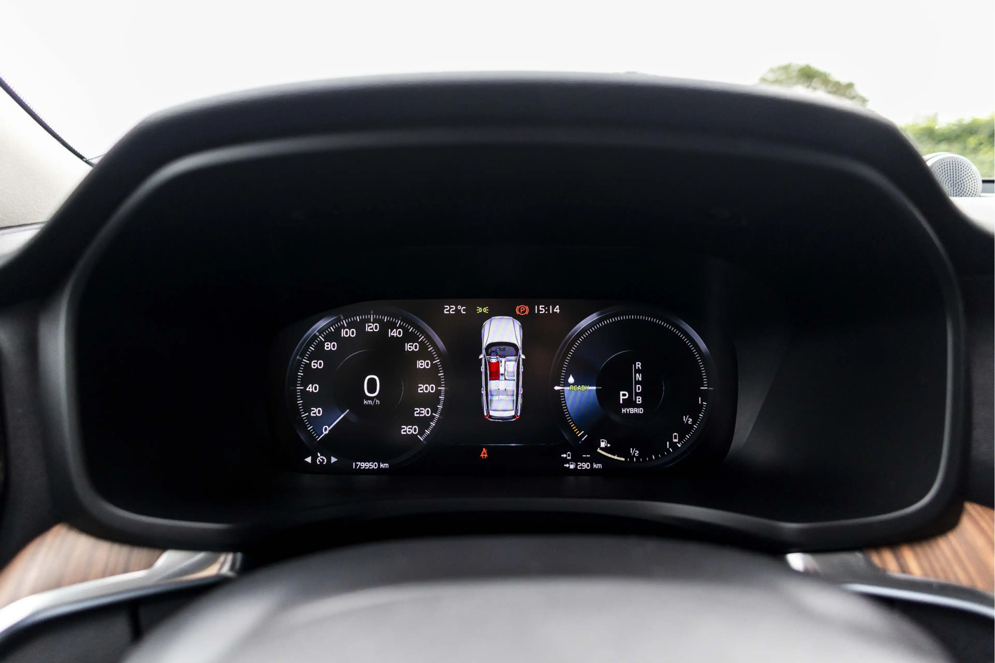 Volvo V60 2.0 T8 Twin Engine AWD Inscription | Pano | Bowers — photo 8