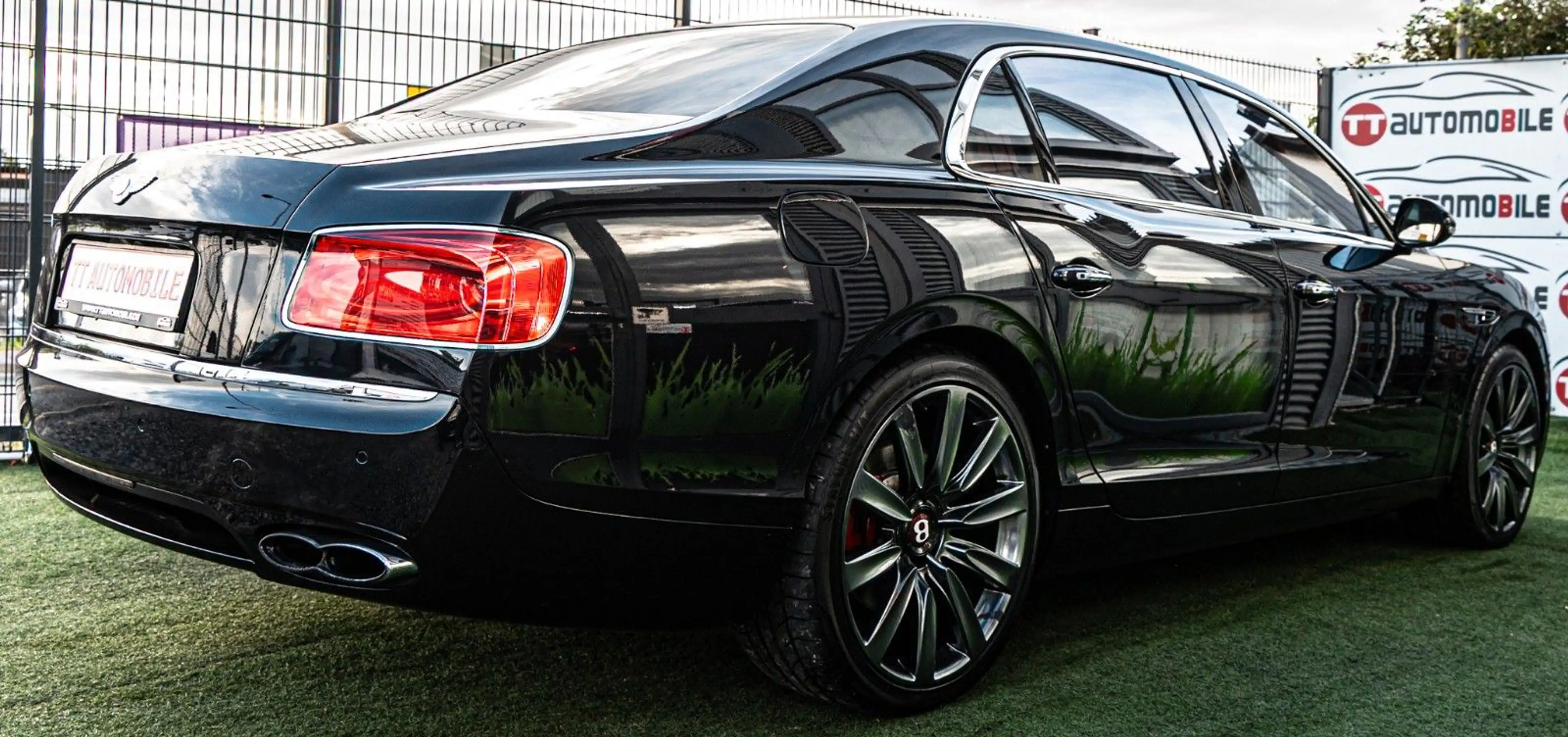 Bentley Flying Spur 4.0 V8 PANO|CAM|LUFT|SHZ|SLF|KEYLES — photo 5