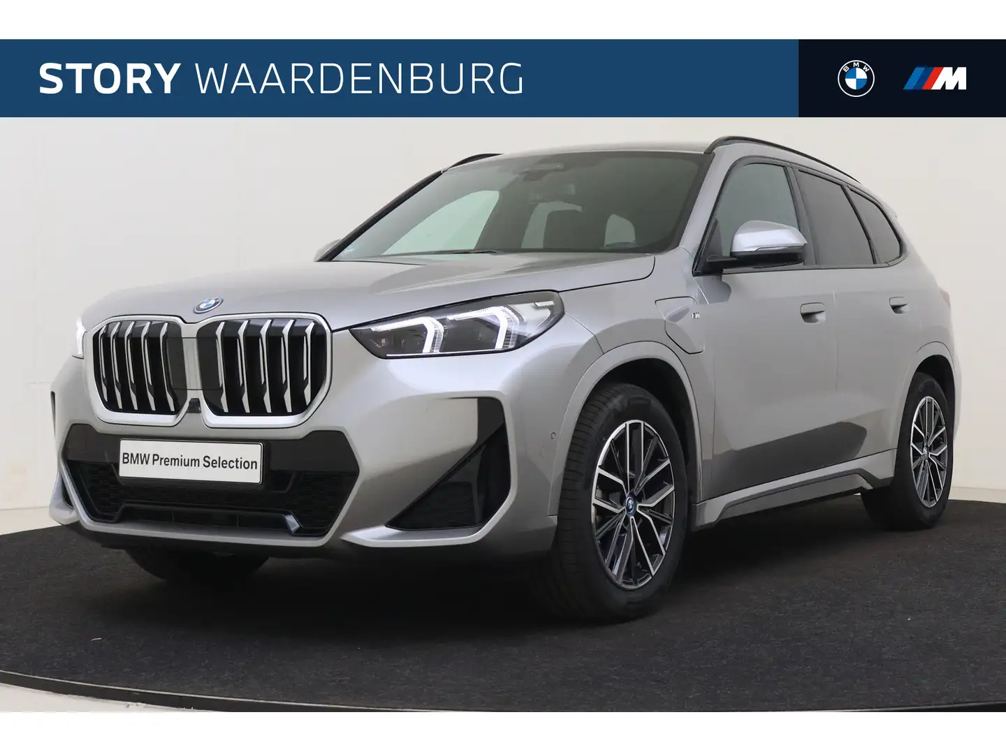 BMW X1 xDrive30e High Executive M Sport Automaat / Trekha Zilver - 1