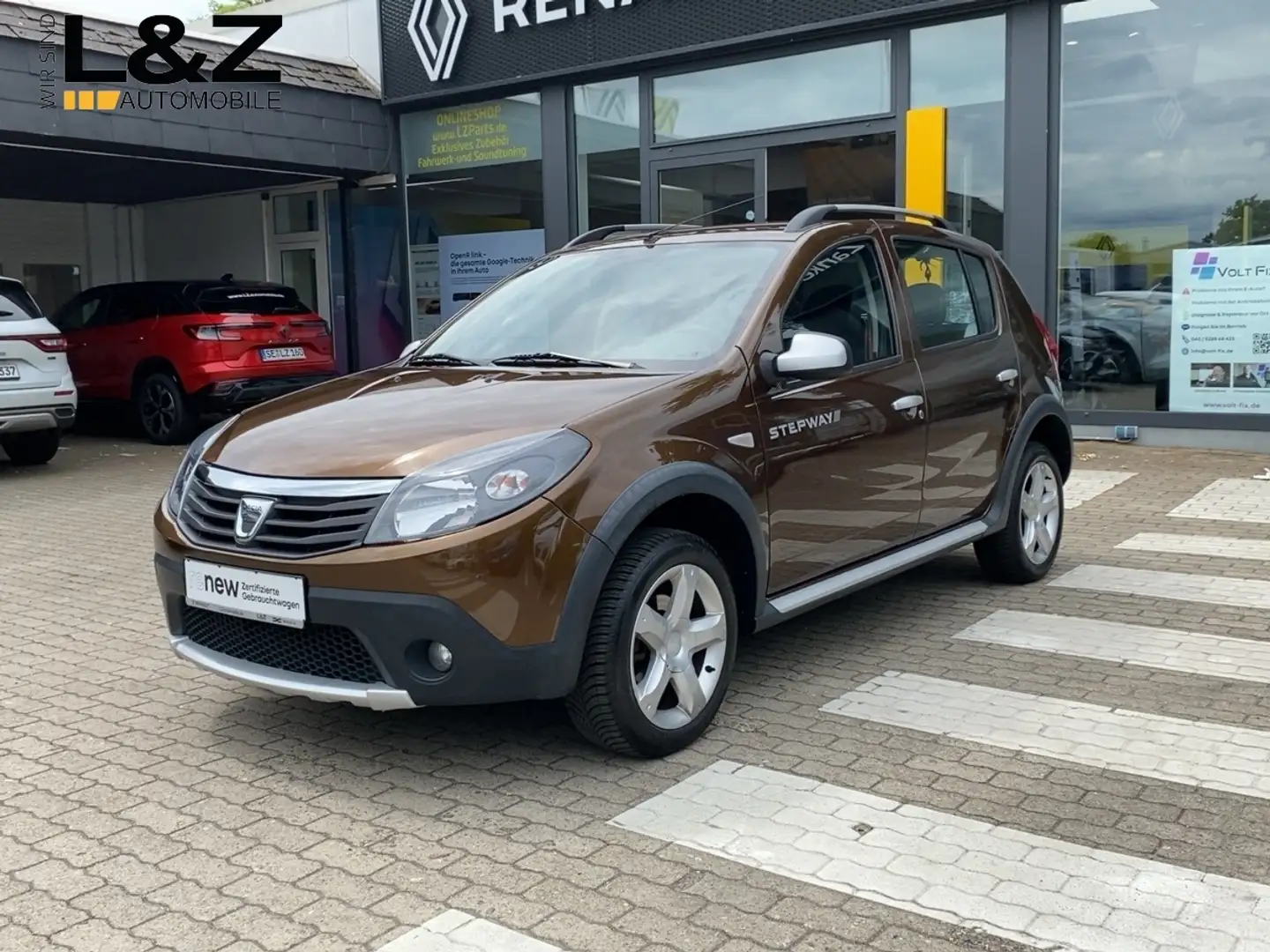 Dacia Sandero Lauréate II 1.6 LPG Klima,Isofix,GJR - 1