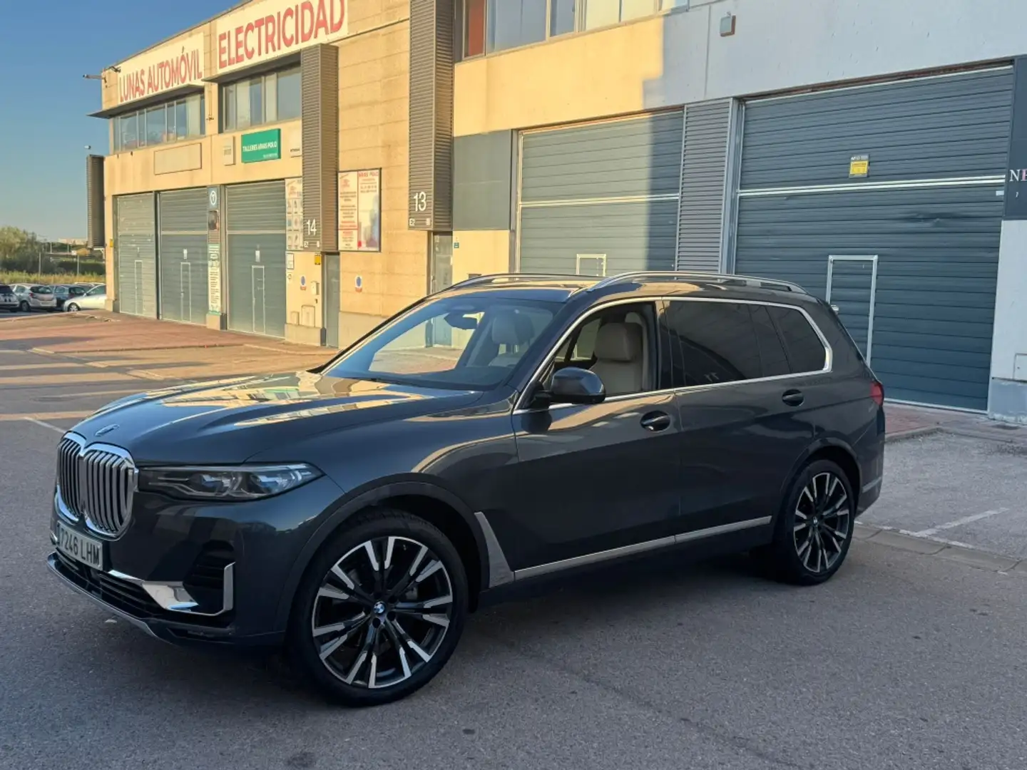 BMW X7 xDrive 30dA - 1
